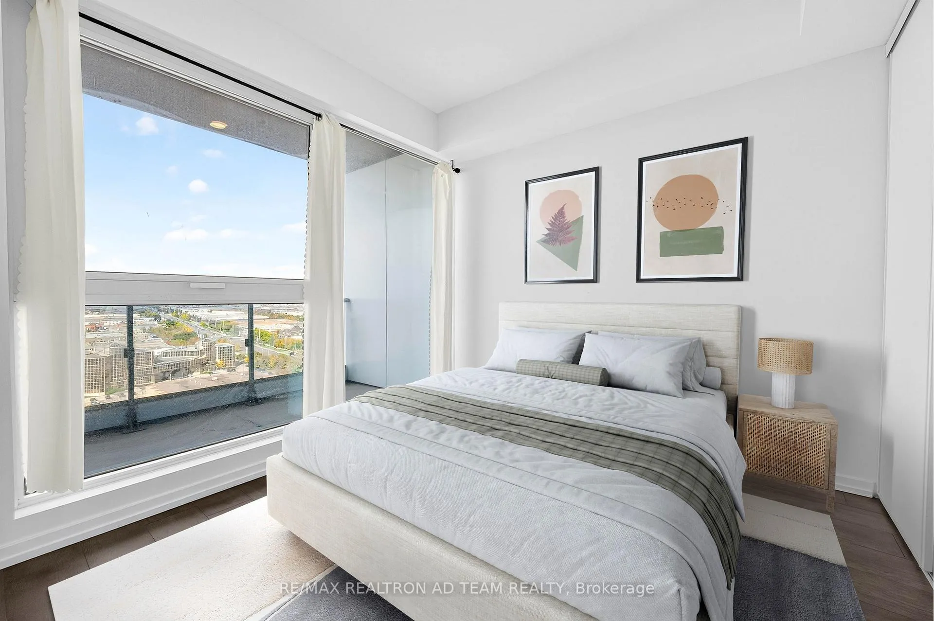 Photo 21 of Unit 1901, 1000 Portage Parkway, Vaughan, Concord — HOMEH