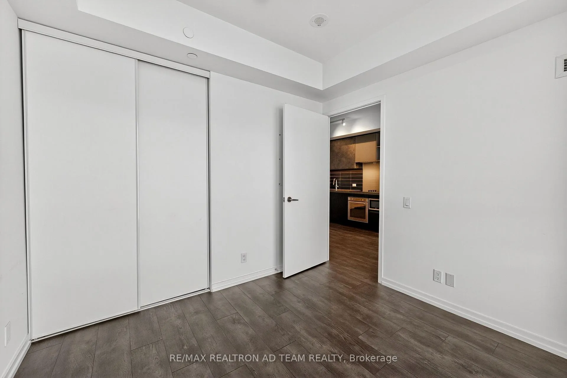 Photo 23 of Unit 1901, 1000 Portage Parkway, Vaughan, Concord — HOMEH