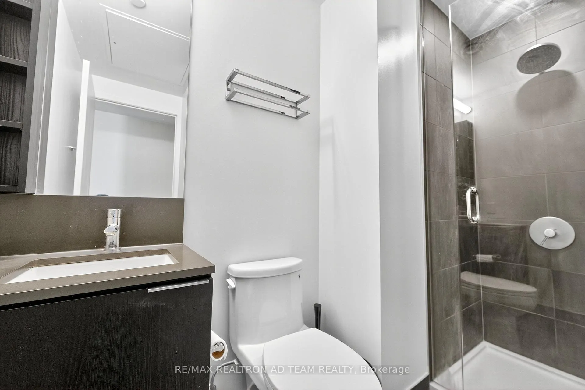 Photo 24 of Unit 1901, 1000 Portage Parkway, Vaughan, Concord — HOMEH