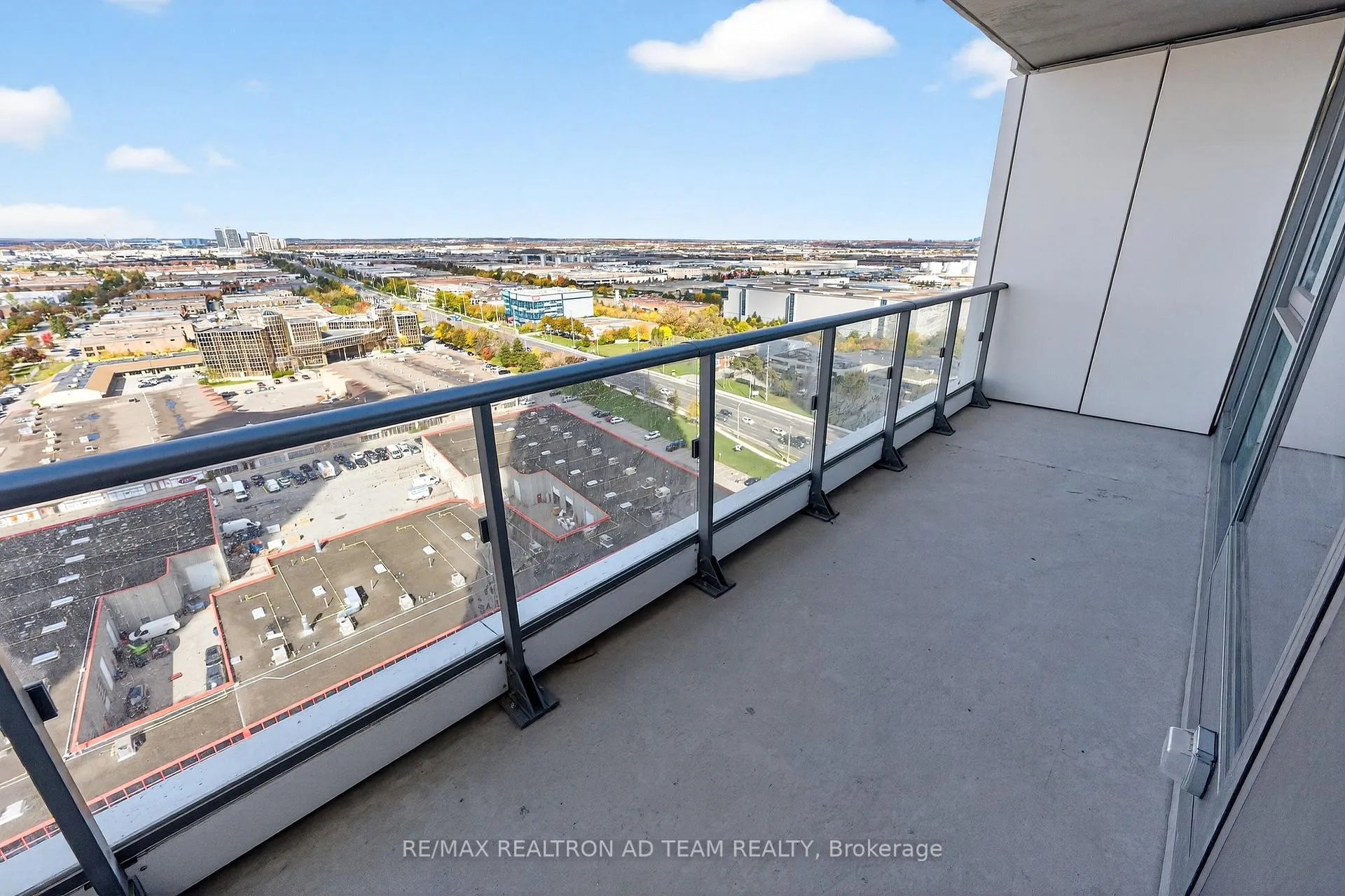 Photo 27 of Unit 1901, 1000 Portage Parkway, Vaughan, Concord — HOMEH