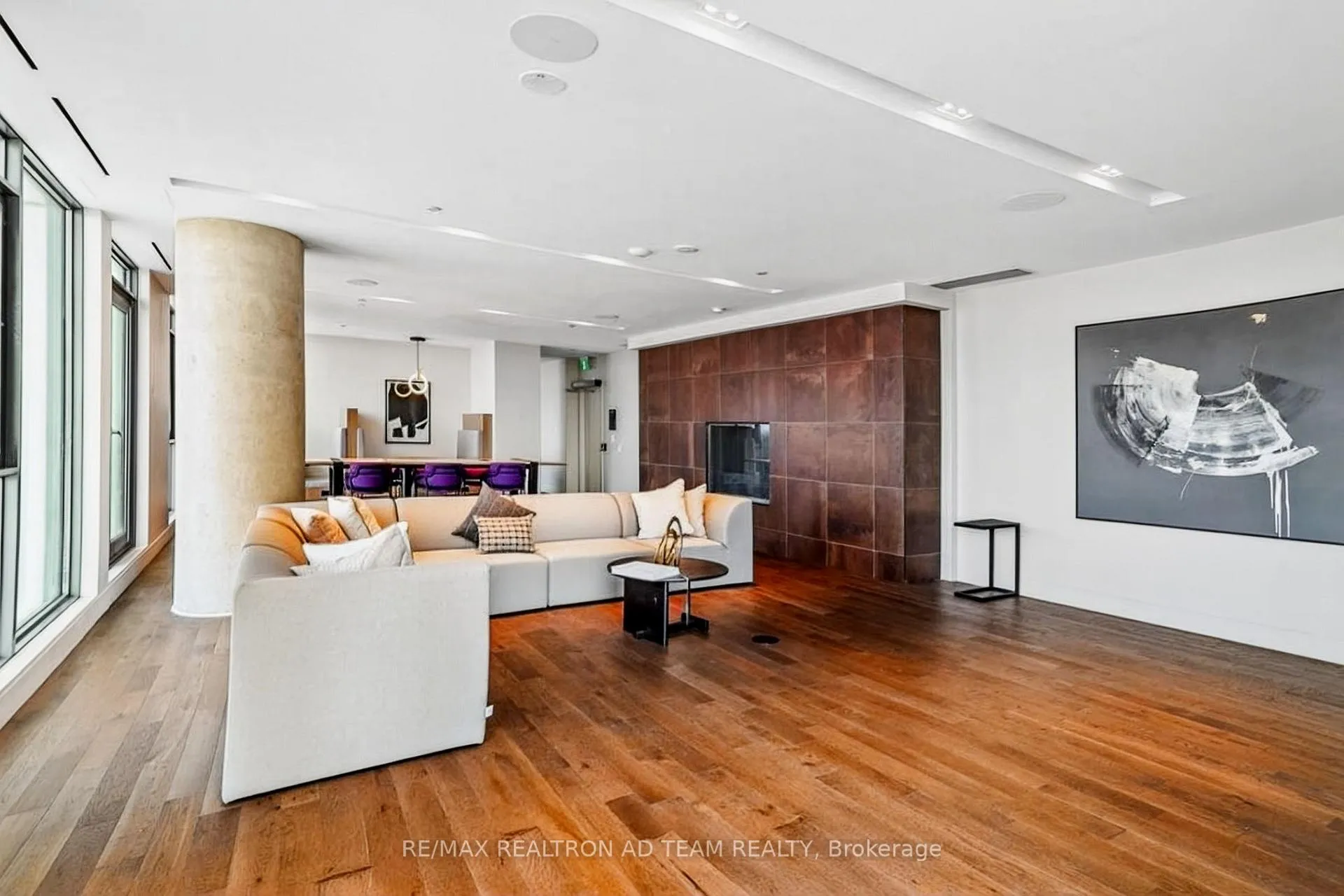 Photo 34 of Unit 1901, 1000 Portage Parkway, Vaughan, Concord — HOMEH