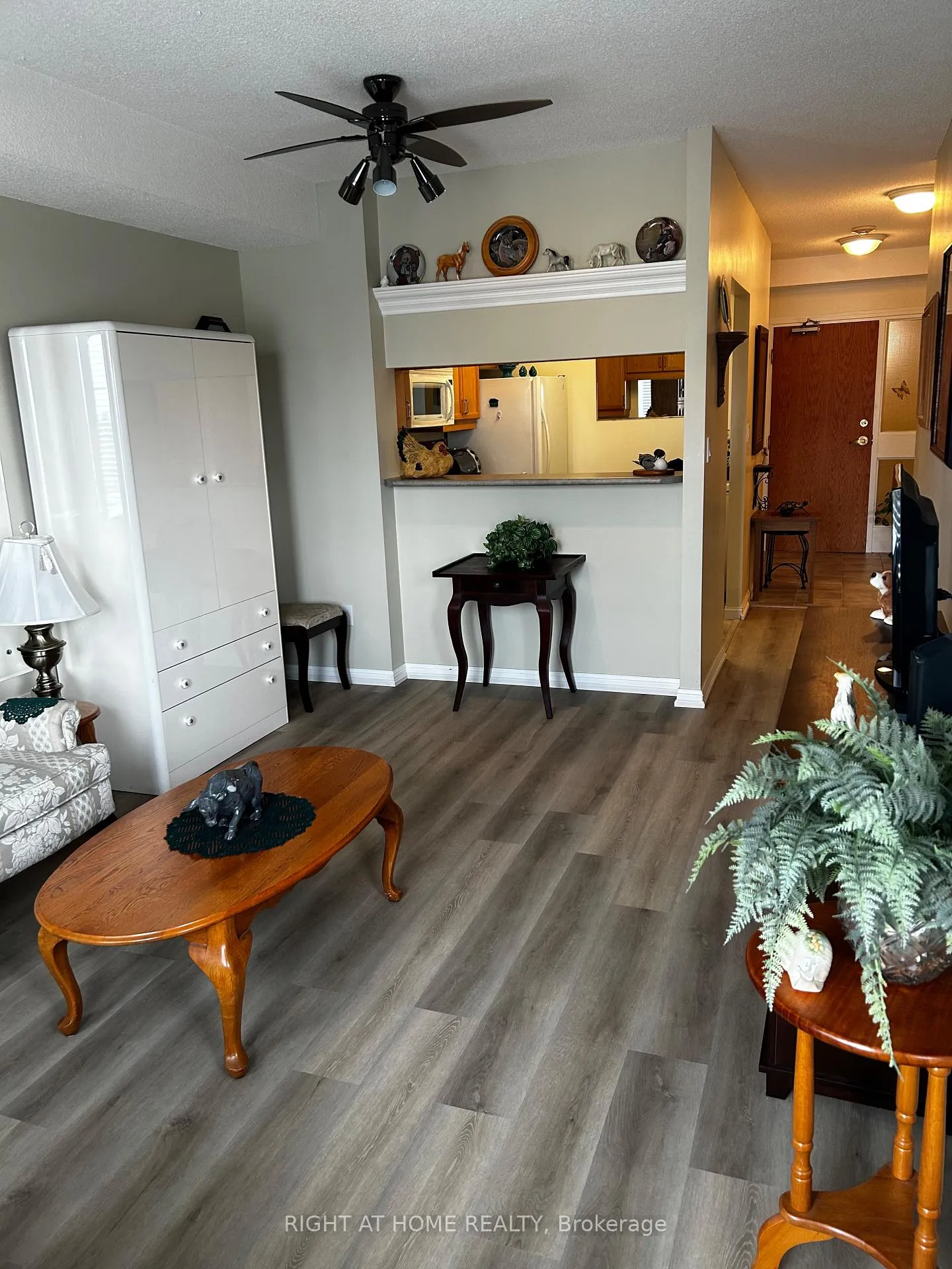 Photo 26 of Unit 202, 94 Dean Avenue, Barrie, Painswick South — HOMEH