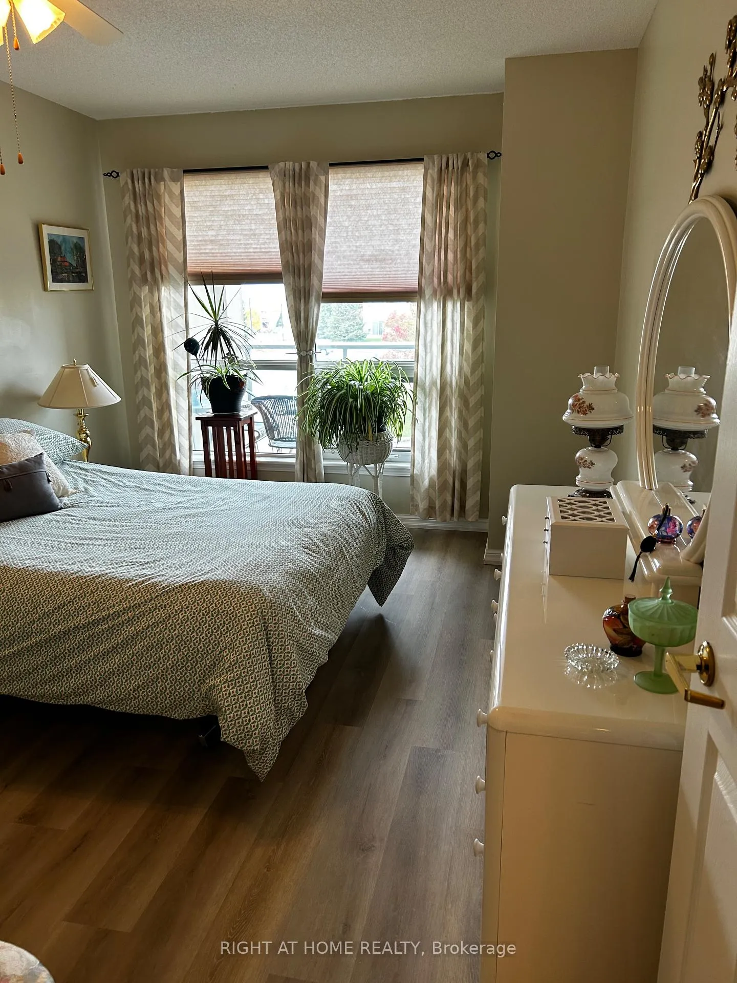 Photo 27 of Unit 202, 94 Dean Avenue, Barrie, Painswick South — HOMEH