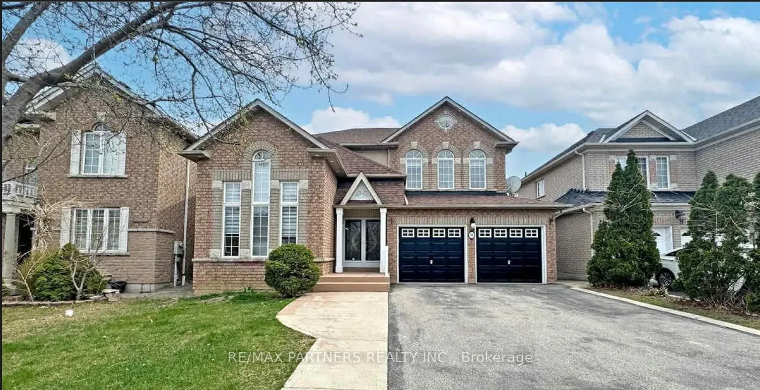 Photo 1 of 31 Chalone Crescent, Vaughan, Sonoma Heights — HOMEH