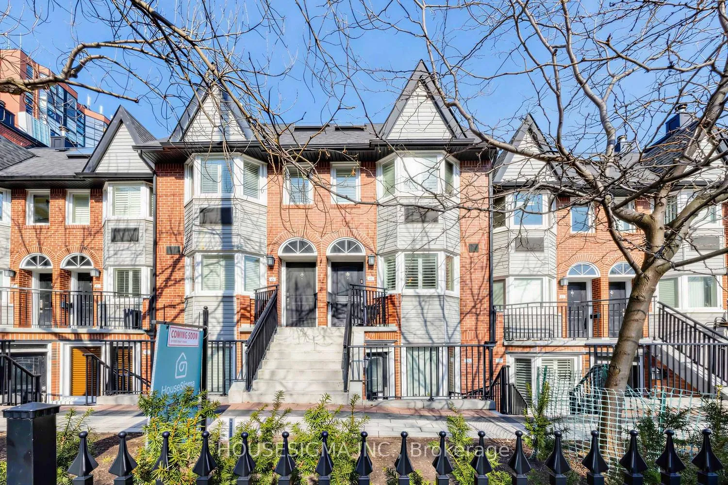 Photo 1 of Unit 47, 39 Tecumseth Street, Toronto, Niagara — HOMEH