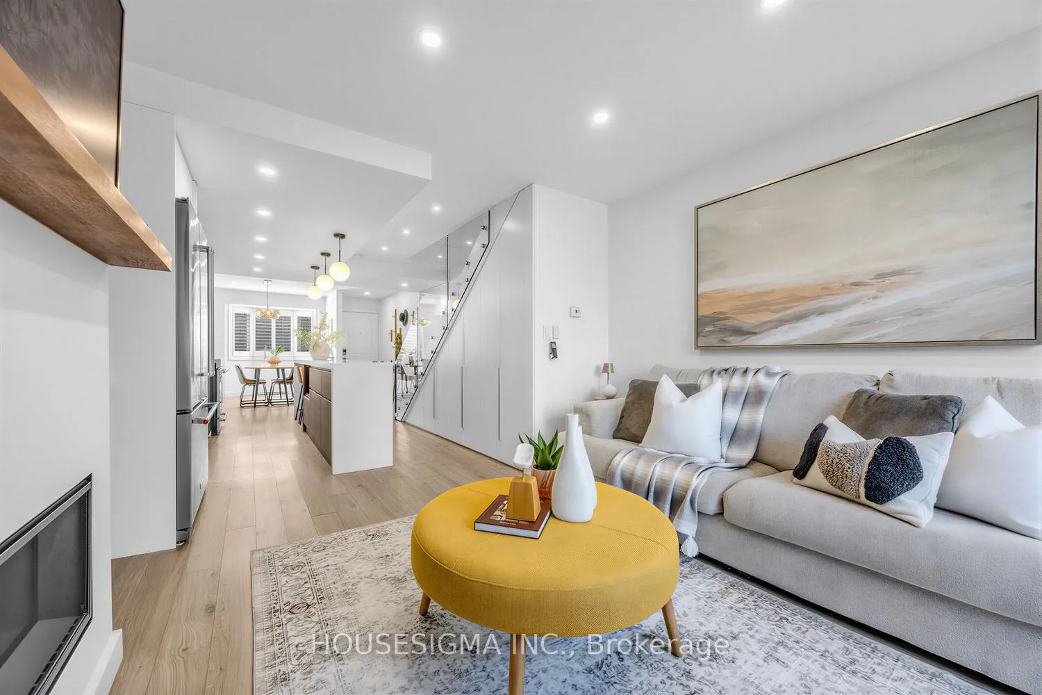 Photo 15 of Unit 47, 39 Tecumseth Street, Toronto, Niagara — HOMEH