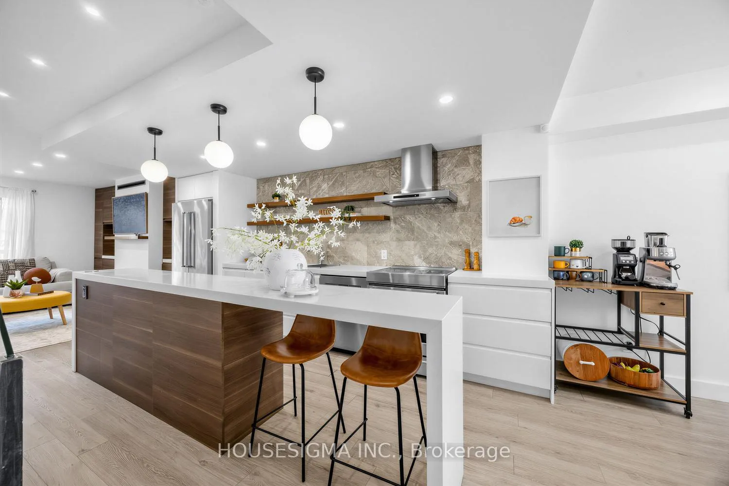 Photo 16 of Unit 47, 39 Tecumseth Street, Toronto, Niagara — HOMEH