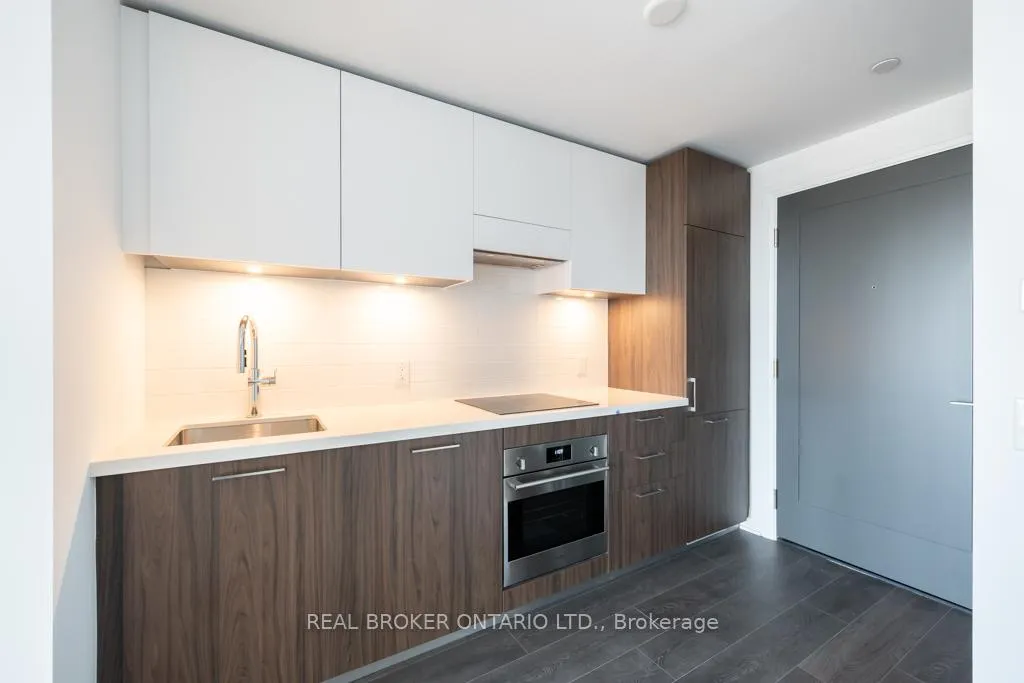 Photo 5 of Unit 1302, 33 Frederick Todd Way, Toronto, Thorncliffe Park — HOMEH