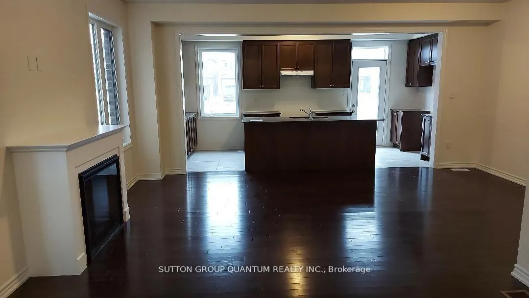 Photo 3 of 12 Armilia Place, Whitby, Rural Whitby — HOMEH