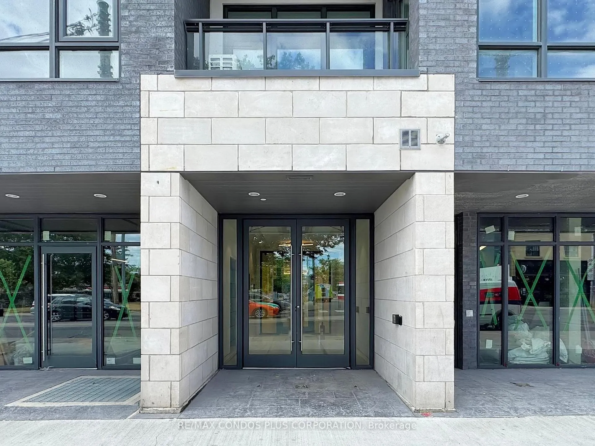 Photo 3 of Unit 201, 800 Broadview Avenue, Toronto, Playter Estates-Danforth — HOMEH