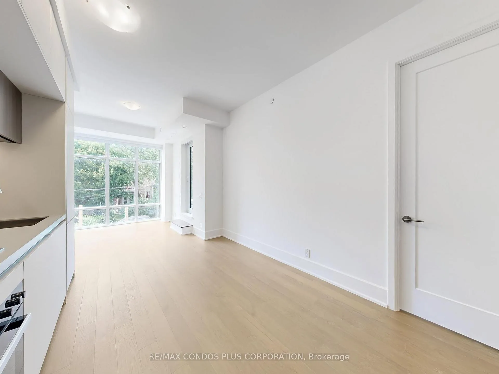 Photo 6 of Unit 201, 800 Broadview Avenue, Toronto, Playter Estates-Danforth — HOMEH