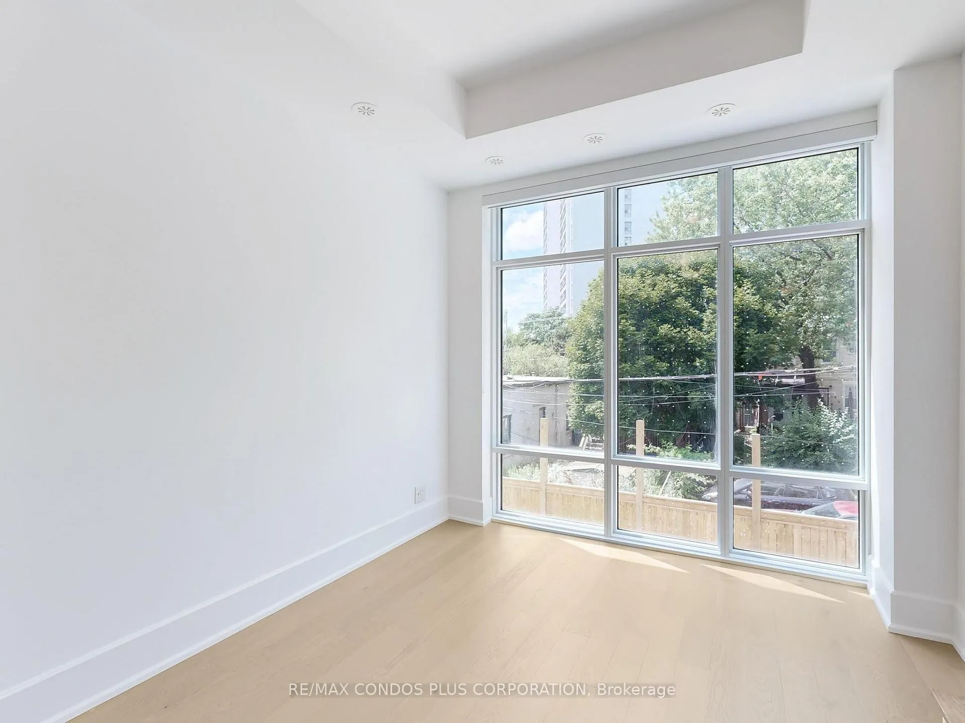 Photo 7 of Unit 201, 800 Broadview Avenue, Toronto, Playter Estates-Danforth — HOMEH