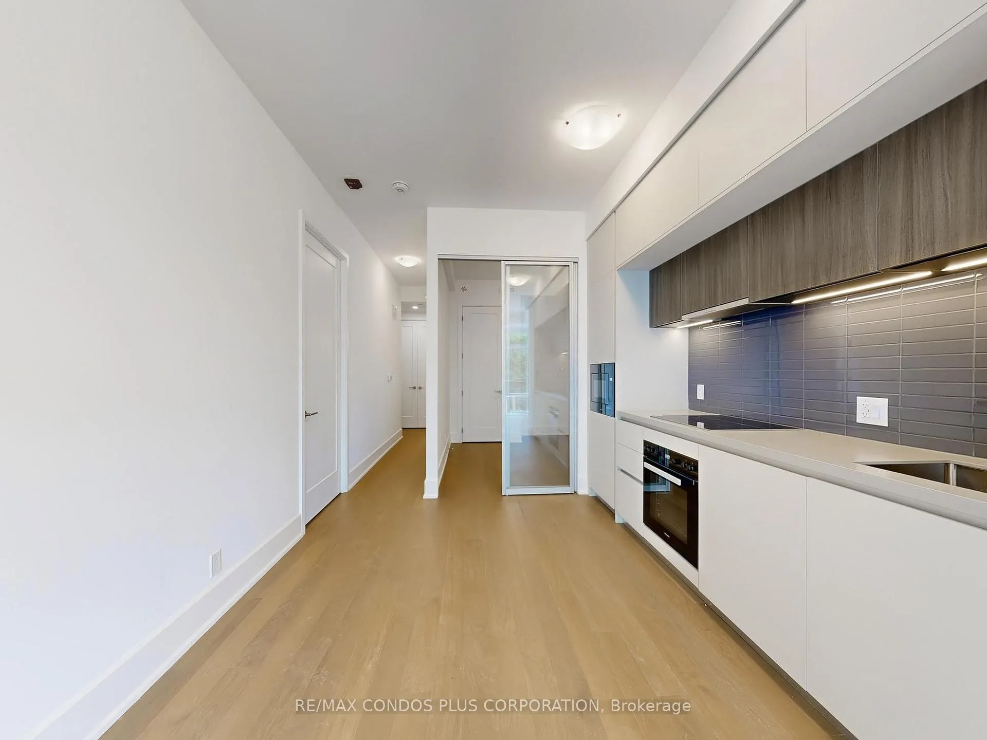 Photo 12 of Unit 201, 800 Broadview Avenue, Toronto, Playter Estates-Danforth — HOMEH
