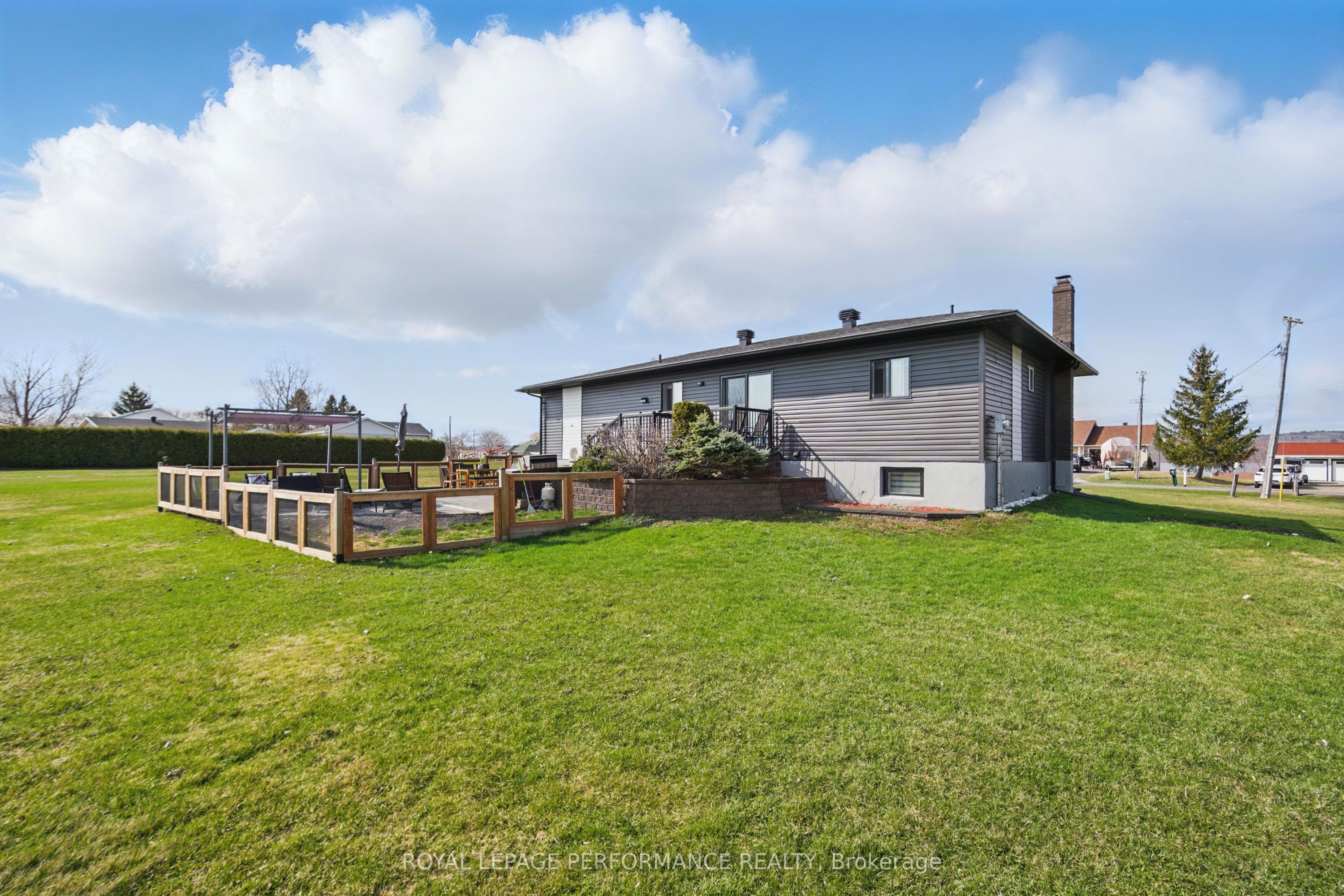 Photo 33 of 1699 Bay Road, Champlain, Champlain Twp — HOMEH
