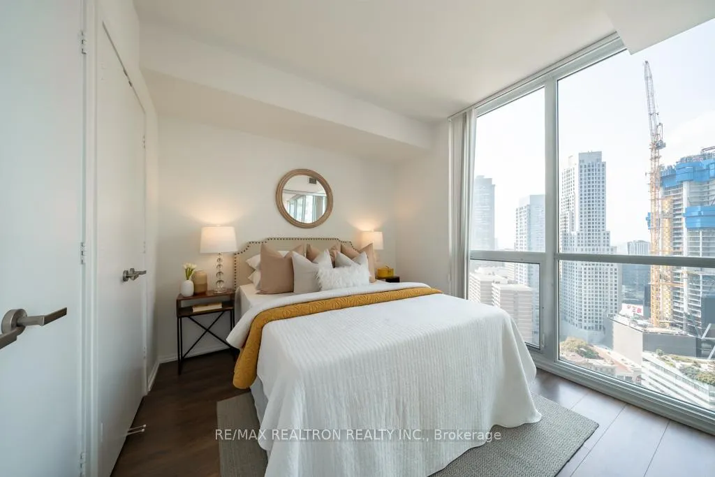 Photo 14 of Unit 3307, 45 Charles Street E, Toronto, Church-Yonge Corridor — HOMEH