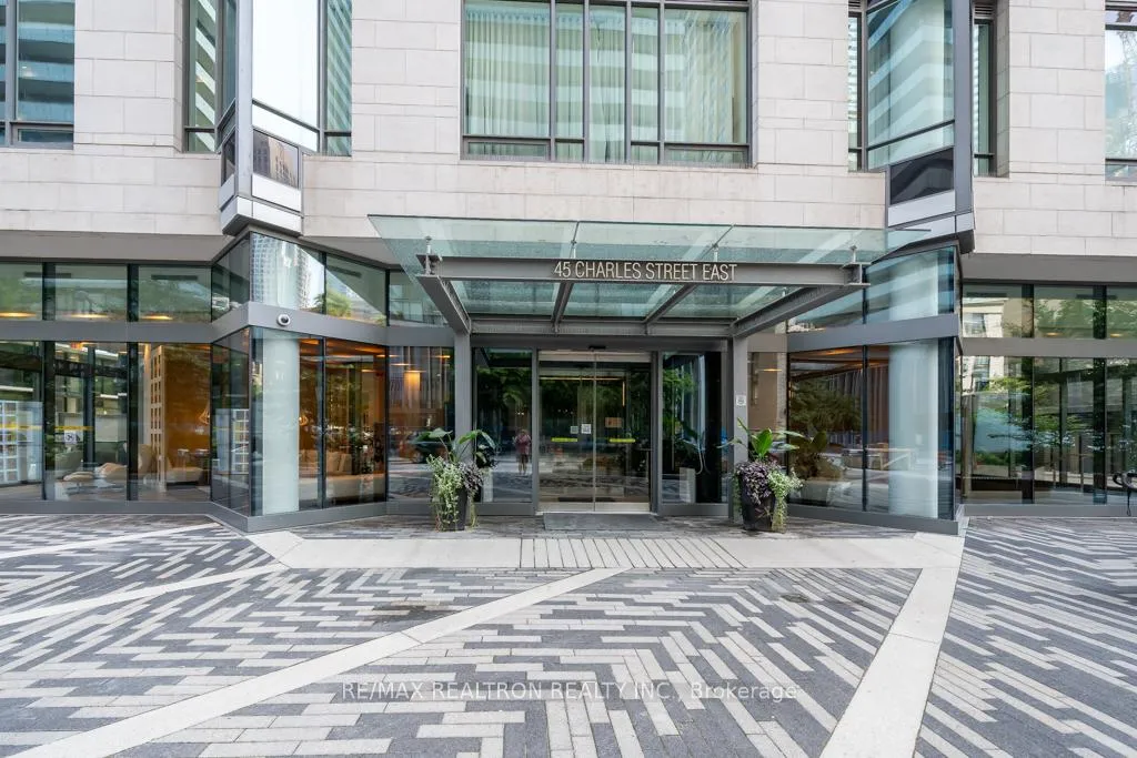 Photo 23 of Unit 3307, 45 Charles Street E, Toronto, Church-Yonge Corridor — HOMEH