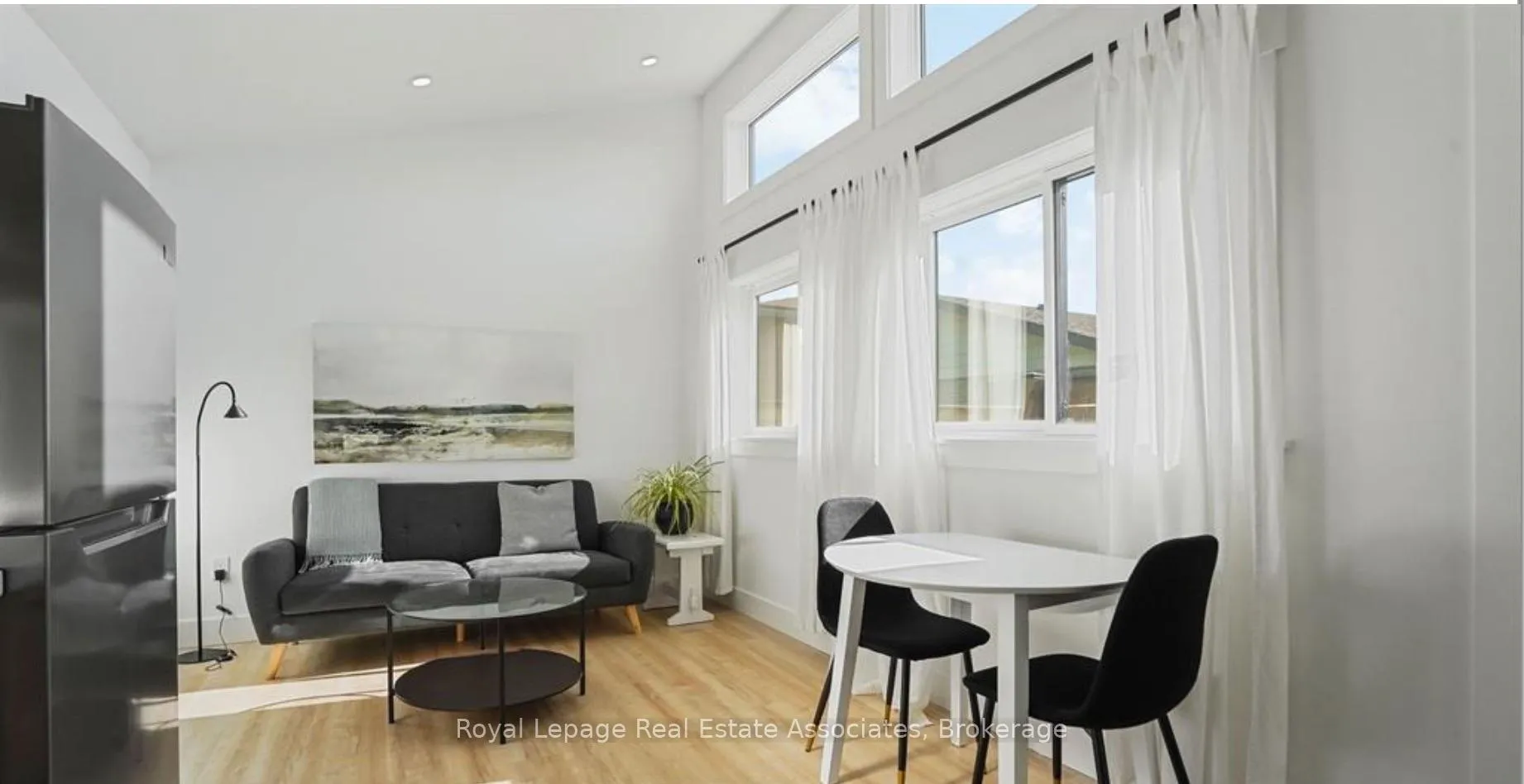 Photo 6 of Unit 3, 45 Bond Street, Kitchener — HOMEH