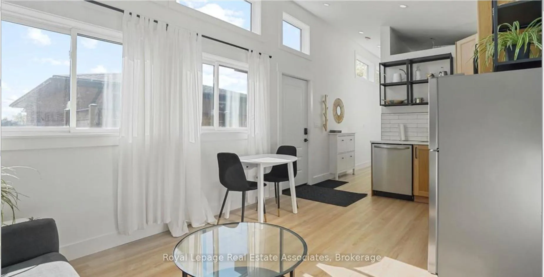 Photo 7 of Unit 3, 45 Bond Street, Kitchener — HOMEH