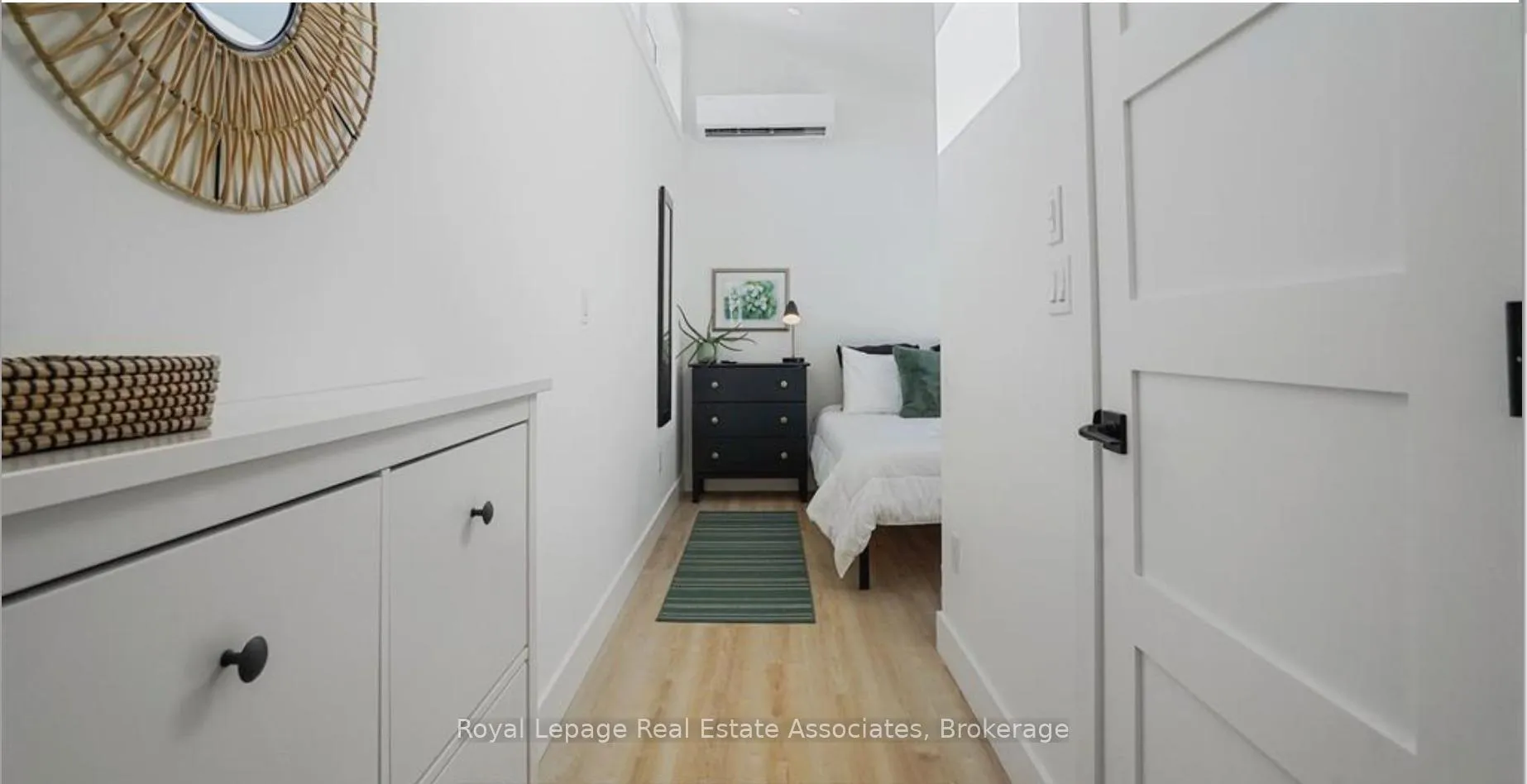 Photo 8 of Unit 3, 45 Bond Street, Kitchener — HOMEH