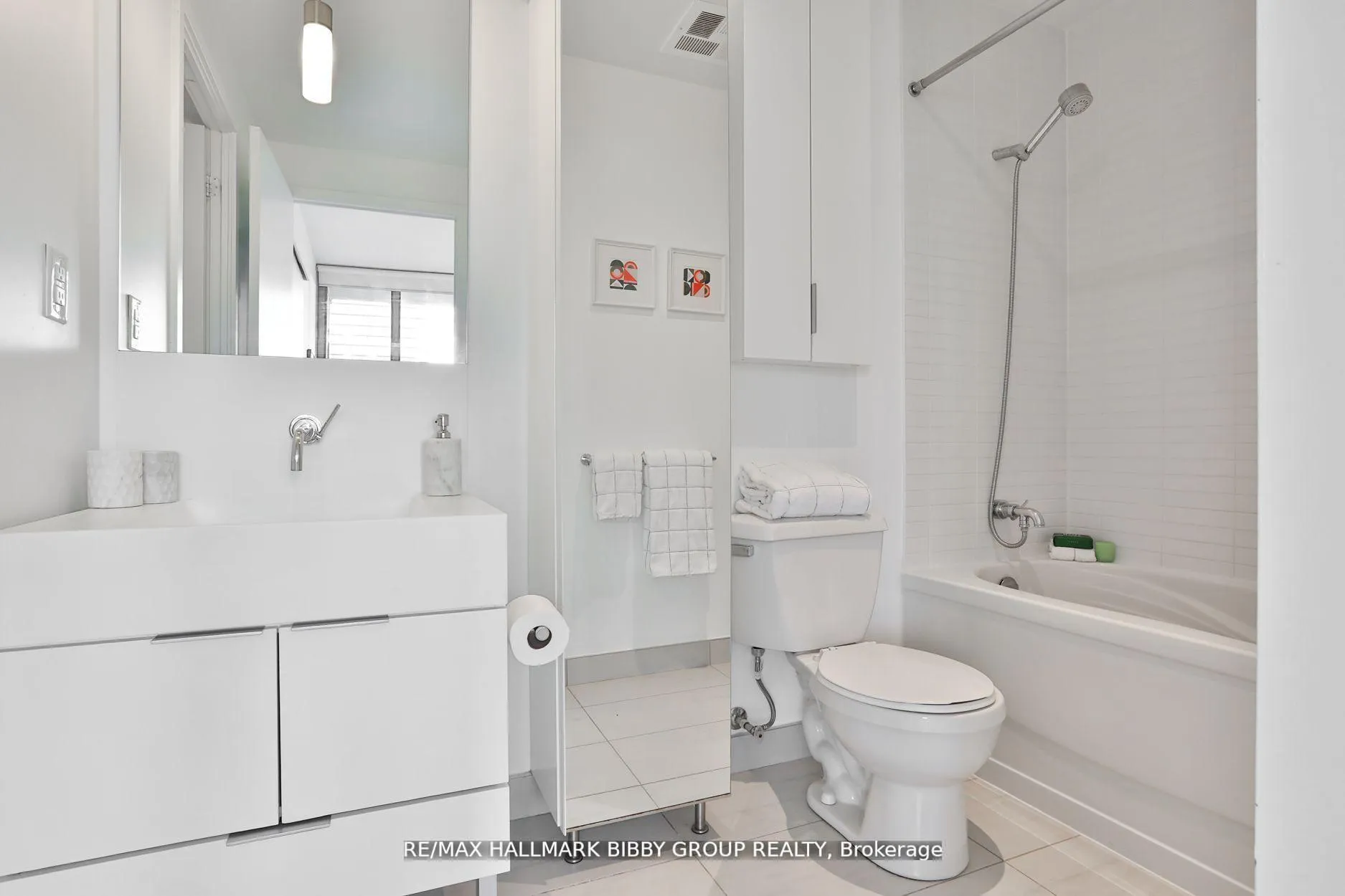 Photo 17 of Unit 3106, 110 Charles Street E, Toronto, Church-Yonge Corridor — HOMEH