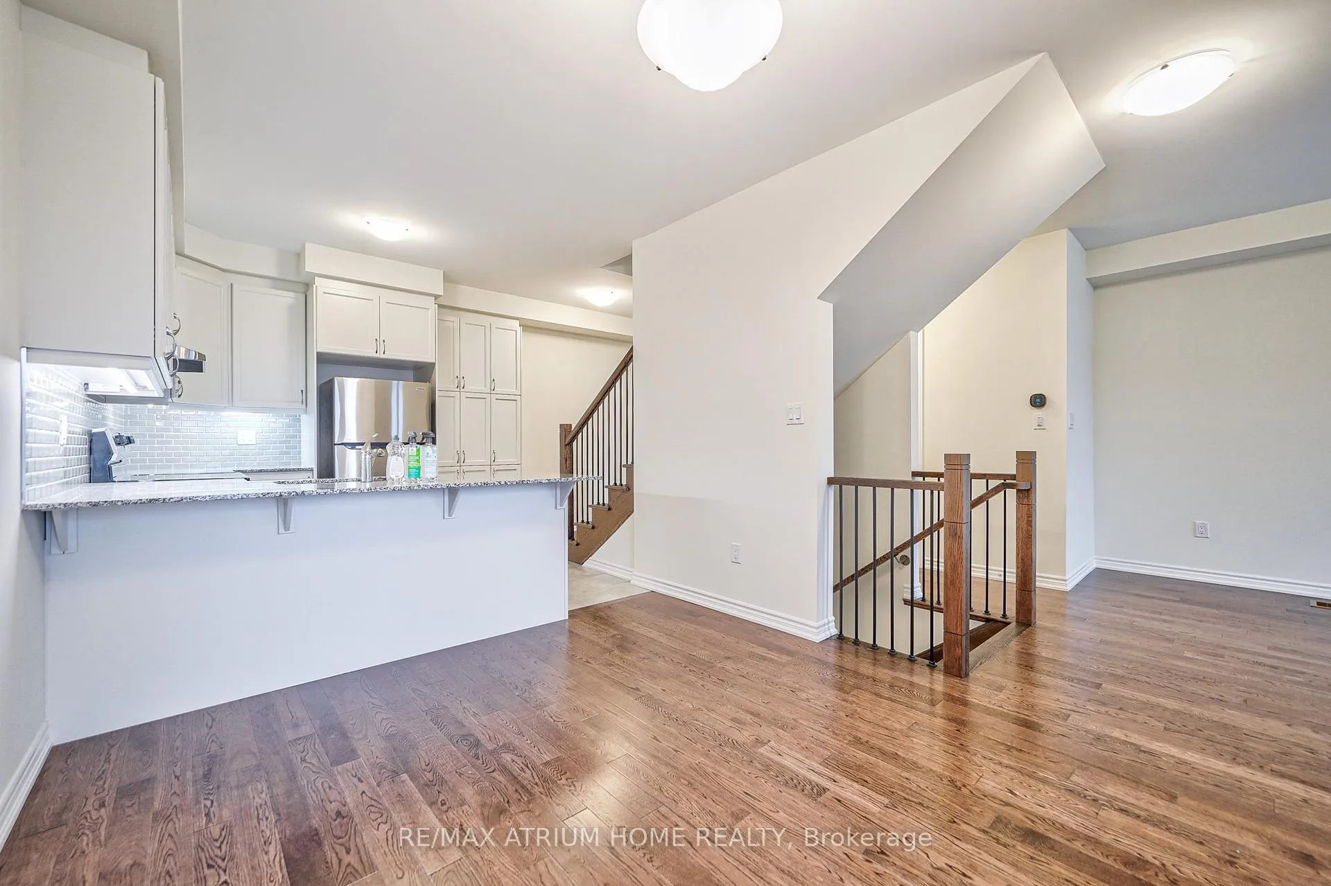 Photo 14 of 4 Thomas Frisby Jr. Crescent, Markham, Victoria Square — HOMEH