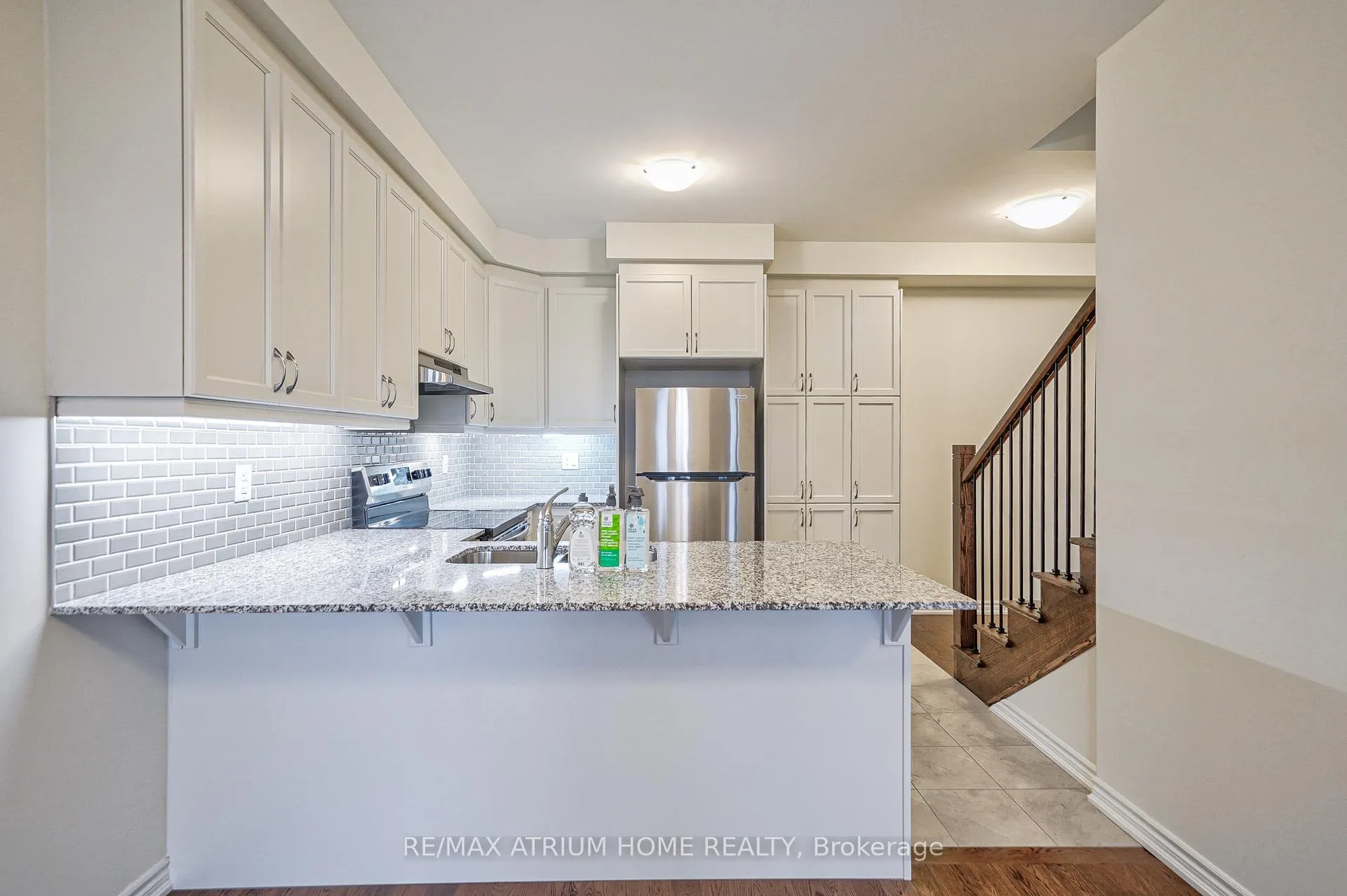 Photo 15 of 4 Thomas Frisby Jr. Crescent, Markham, Victoria Square — HOMEH