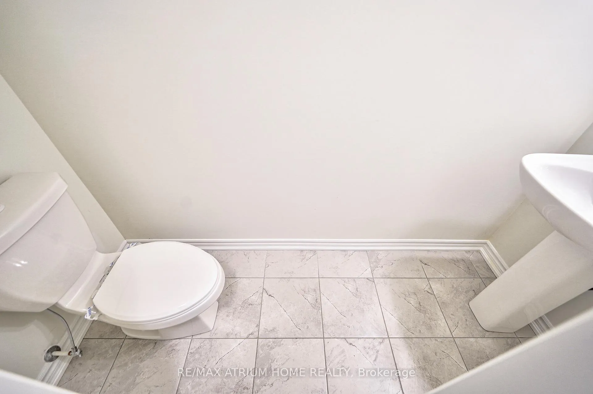 Photo 20 of 4 Thomas Frisby Jr. Crescent, Markham, Victoria Square — HOMEH