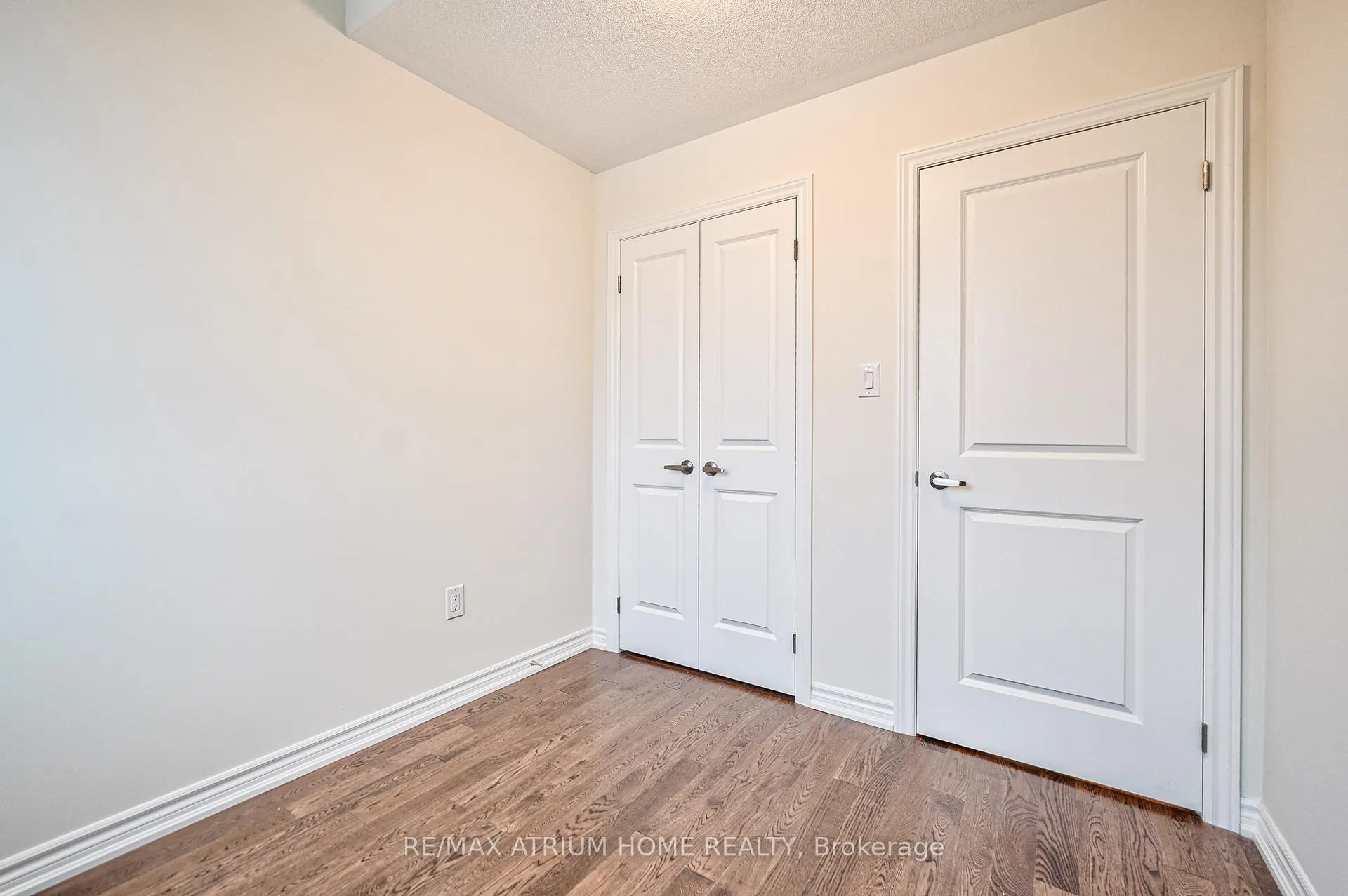 Photo 32 of 4 Thomas Frisby Jr. Crescent, Markham, Victoria Square — HOMEH