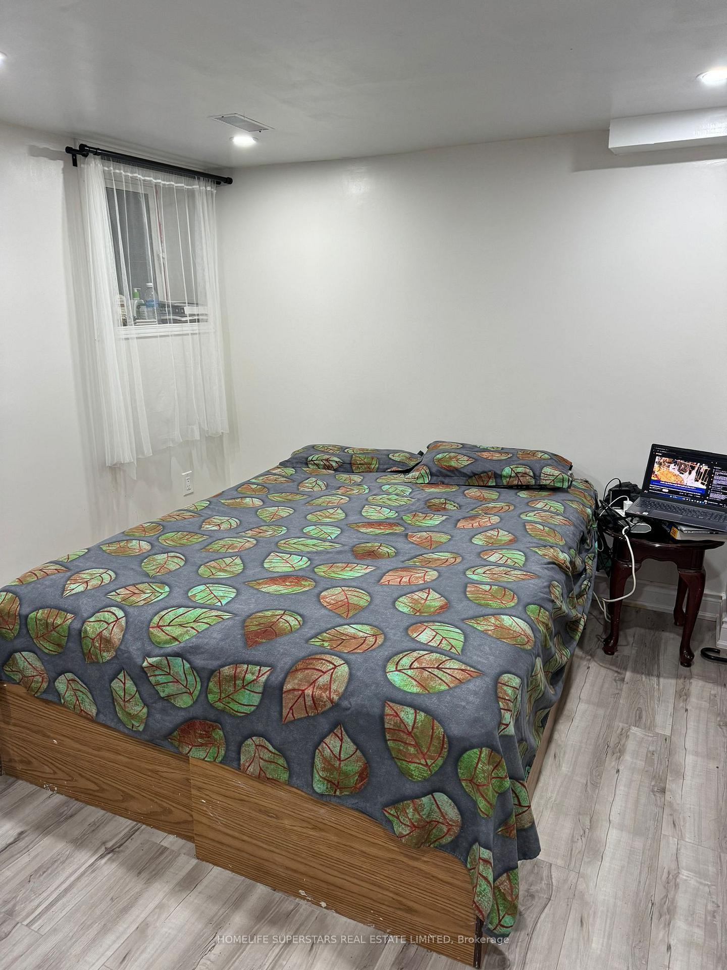 Photo 7 of 99 Hood Cres, Brampton, Fletcher's West — HOMEH