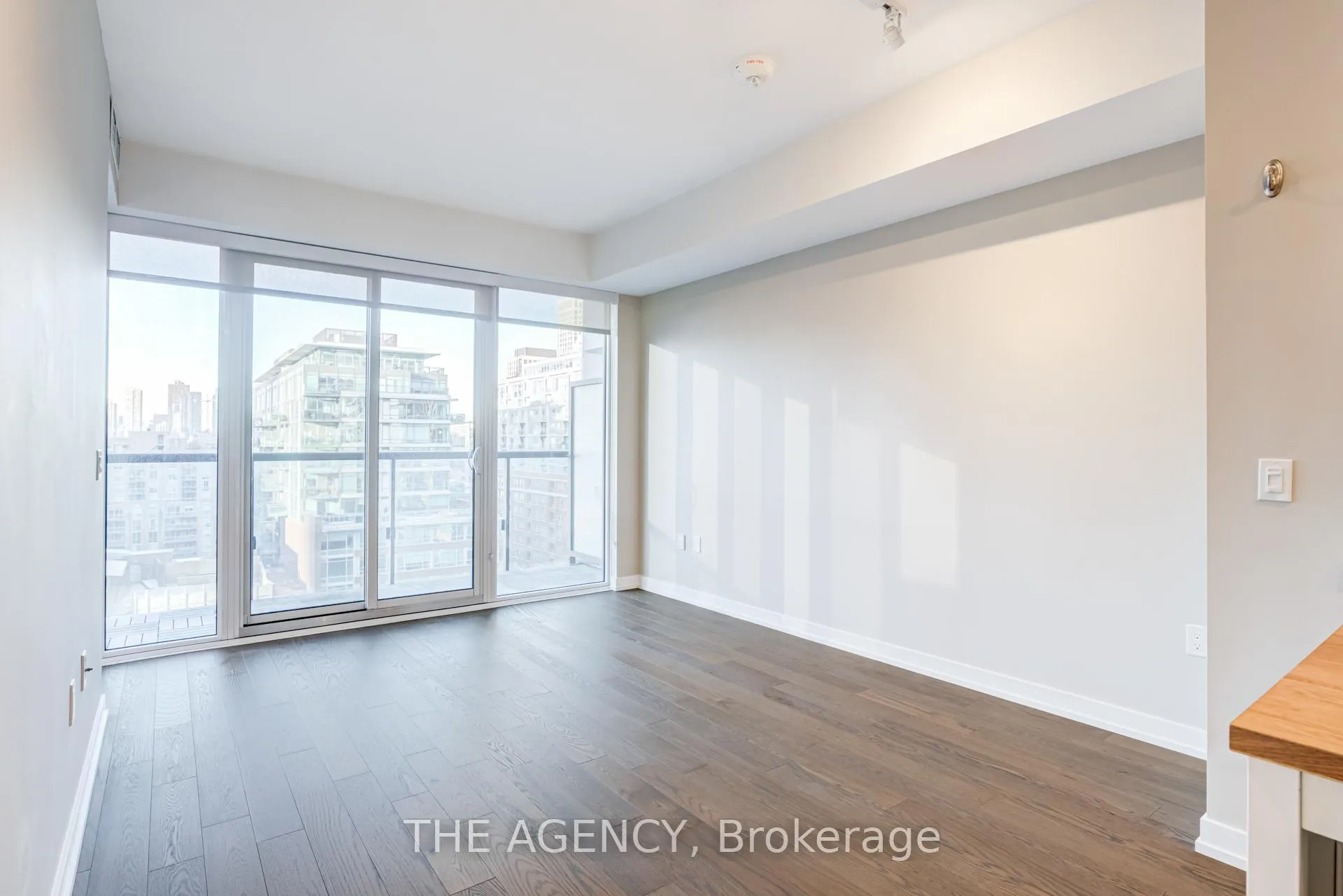 Photo 12 of Unit 1108, 158 Front Street E, Toronto, Moss Park — HOMEH