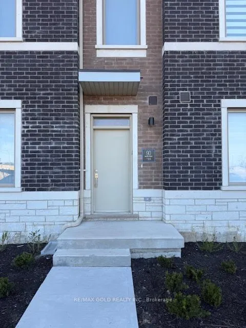 Photo 3 of Unit 365, 90 Honeycrisp Crescent, Vaughan, Vaughan Corporate Centre — HOMEH