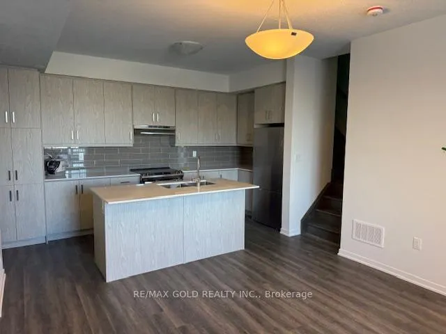 Photo 6 of Unit 365, 90 Honeycrisp Crescent, Vaughan, Vaughan Corporate Centre — HOMEH