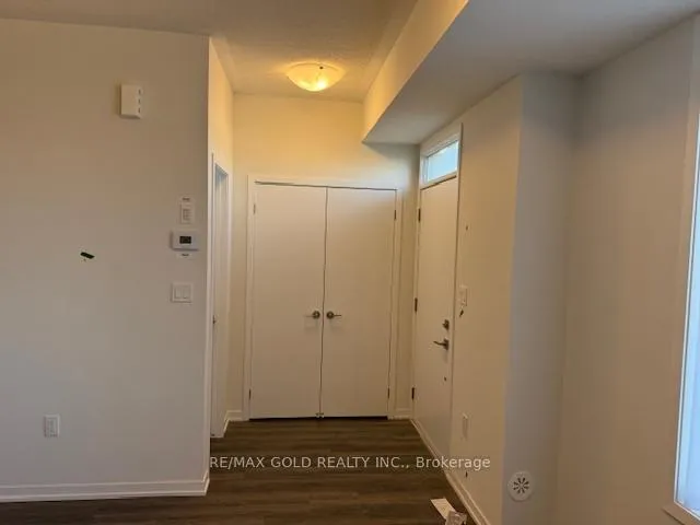 Photo 9 of Unit 365, 90 Honeycrisp Crescent, Vaughan, Vaughan Corporate Centre — HOMEH
