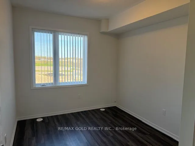 Photo 16 of Unit 365, 90 Honeycrisp Crescent, Vaughan, Vaughan Corporate Centre — HOMEH