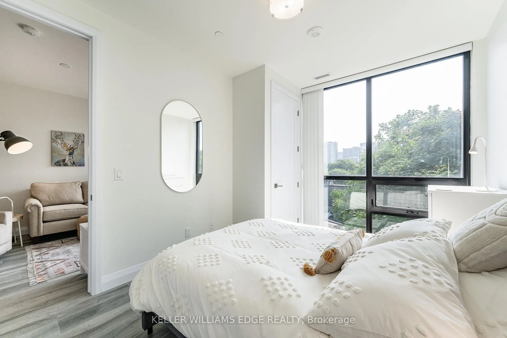 Photo 17 of Unit 415, 101 Locke Street S, Hamilton, Kirkendall — HOMEH