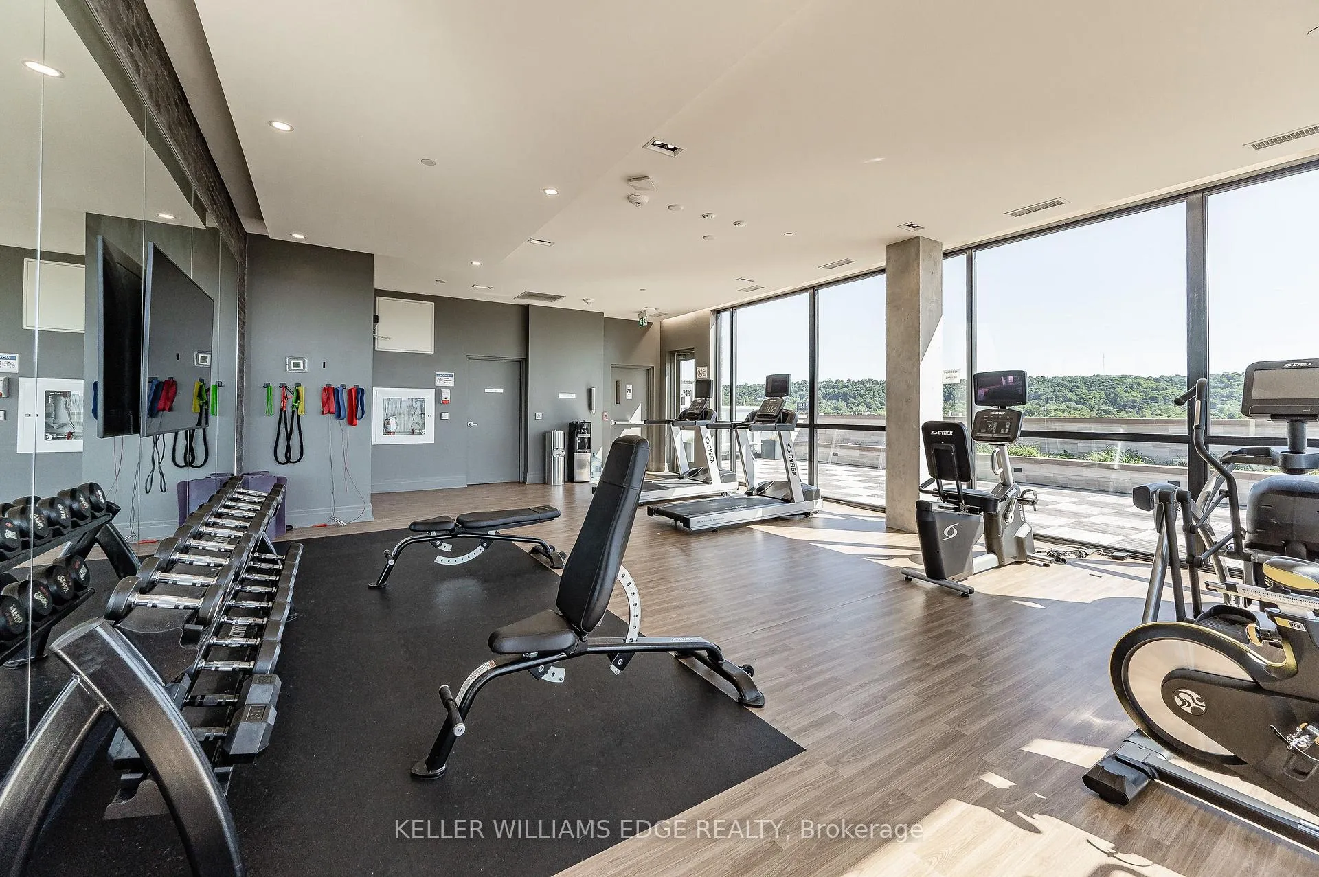 Photo 31 of Unit 415, 101 Locke Street S, Hamilton, Kirkendall — HOMEH