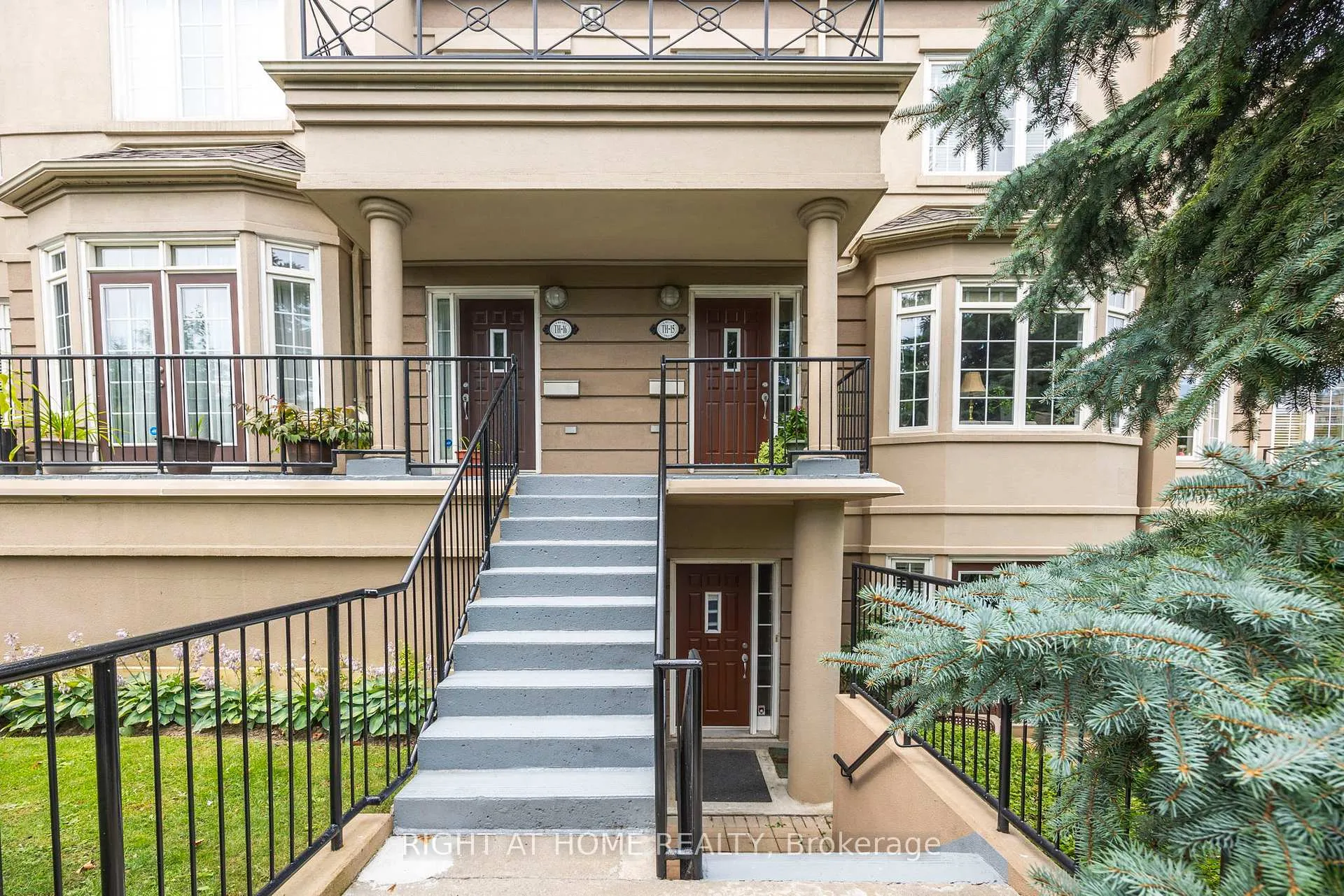 Front of Unit TH15, 8 Rean Drive