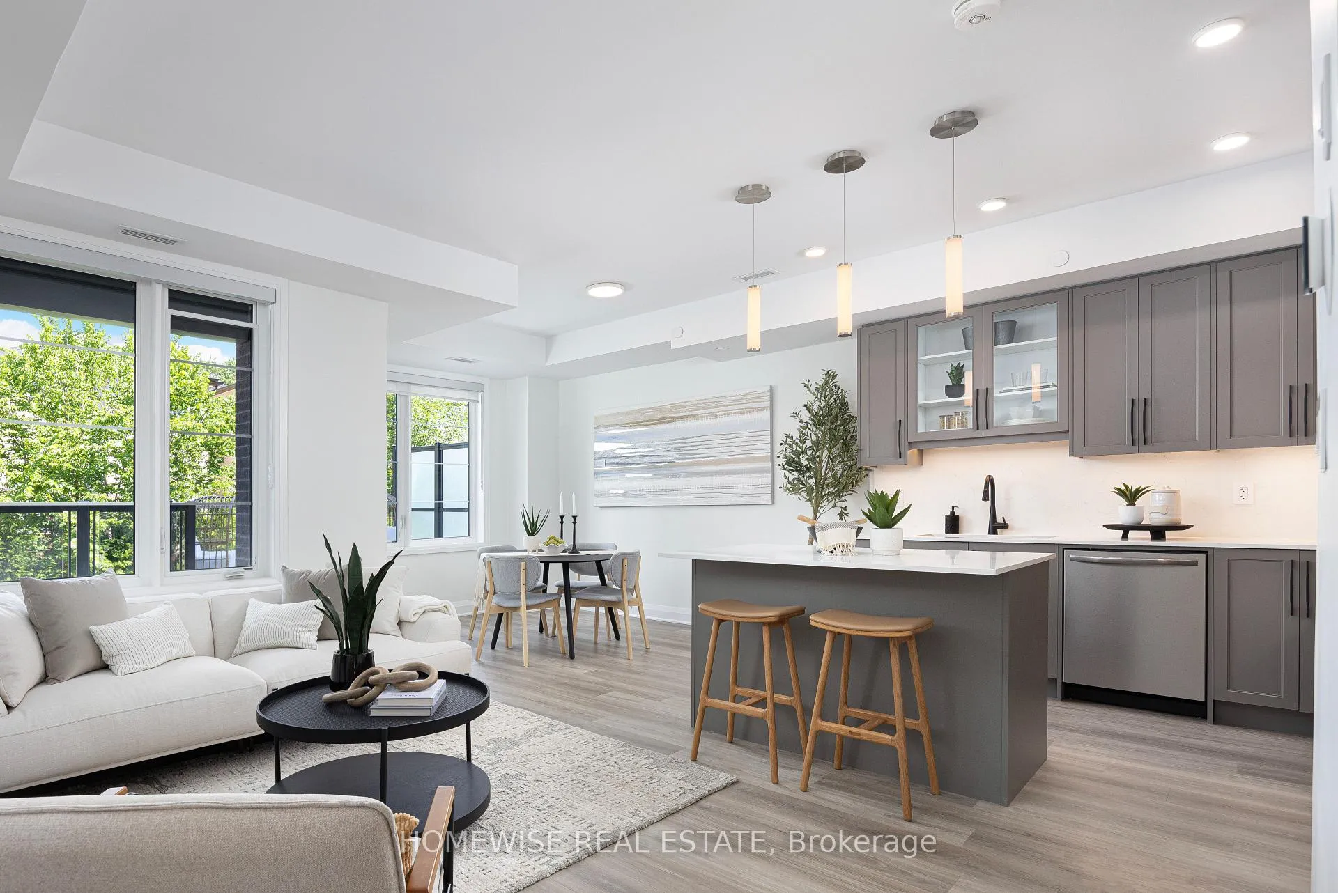 Photo 1 of Unit 9, 600 Brookdale Avenue, Toronto, Bedford Park-Nortown — HOMEH