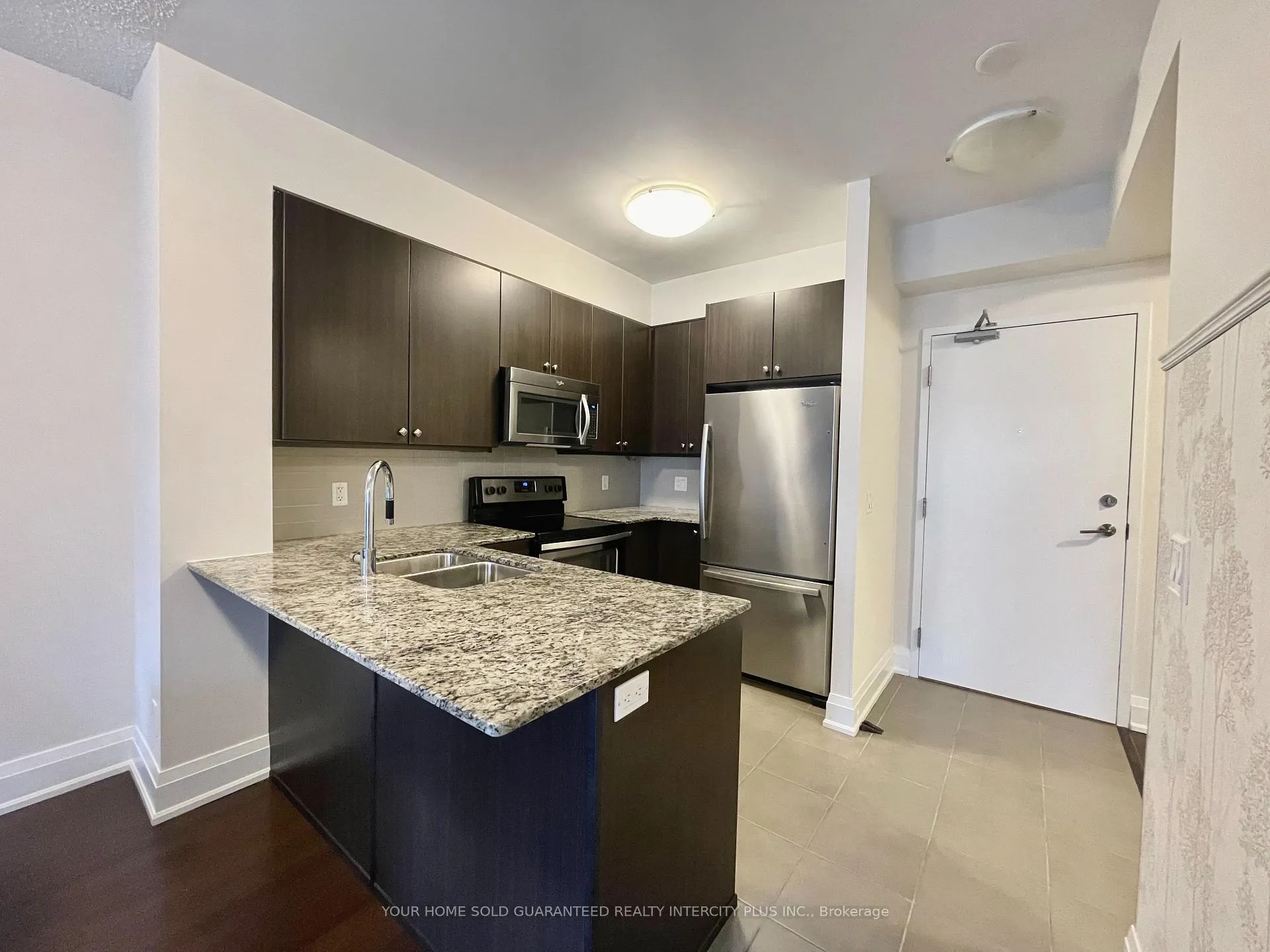 Photo 7 of Unit 516, 8302 Islington Avenue, Vaughan, Islington Woods — HOMEH