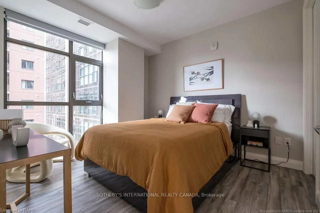 Photo 16 of Unit 716, 118 King Street E, Hamilton, Beasley — HOMEH