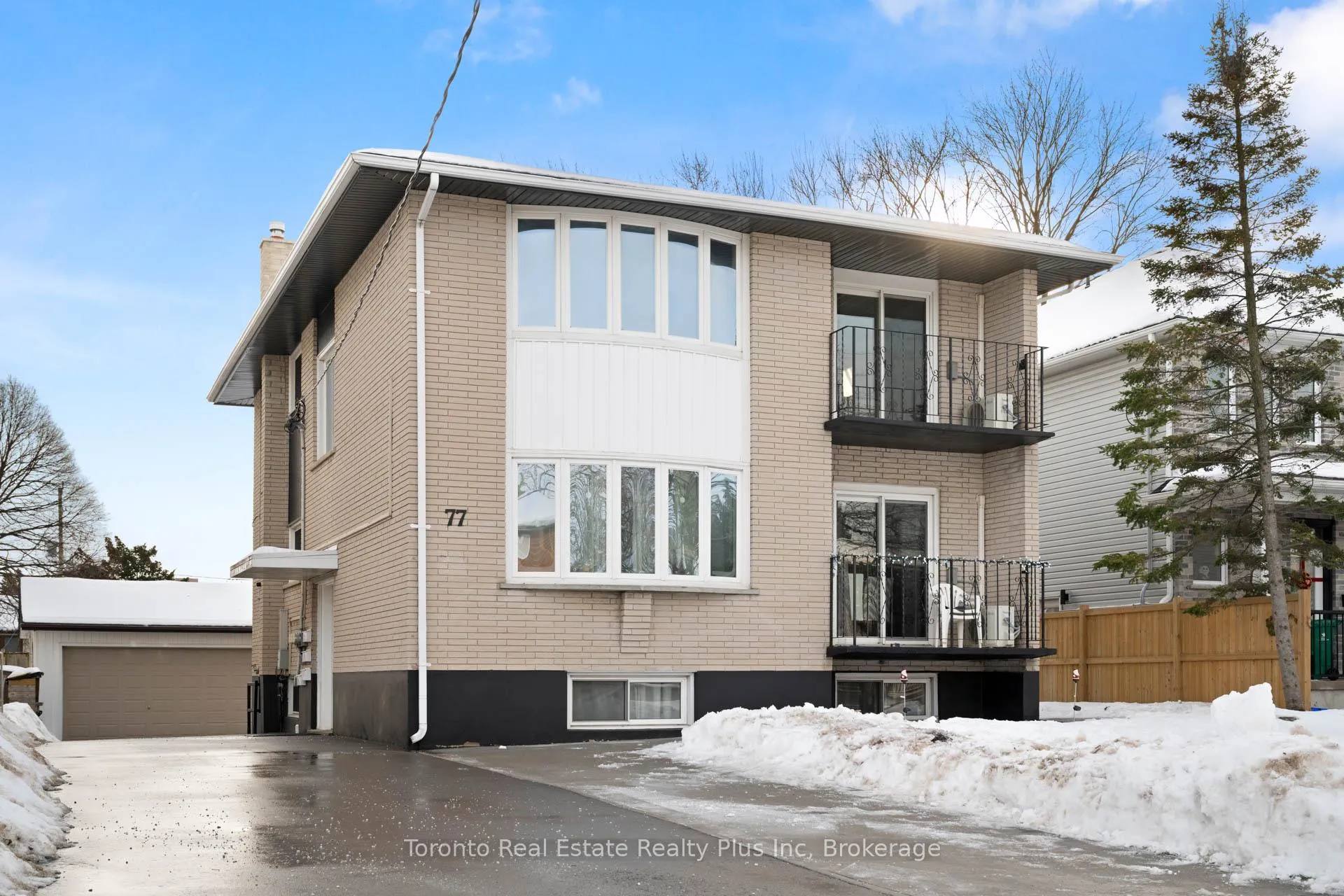 Photo 1 of 77 Second Avenue, Kitchener — HOMEH