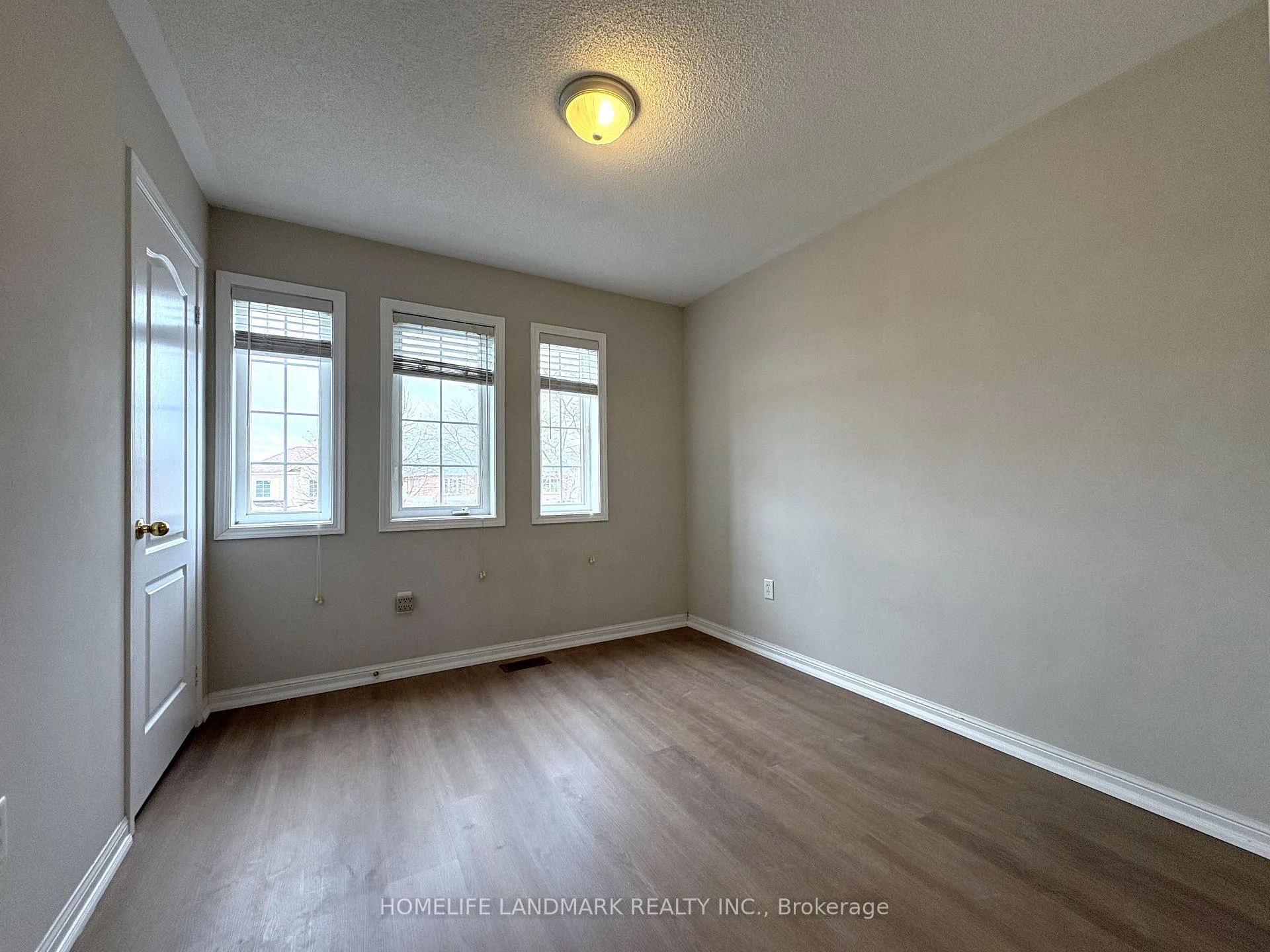 Photo 29 of 27 Devonwood Drive, Markham, Berczy — HOMEH