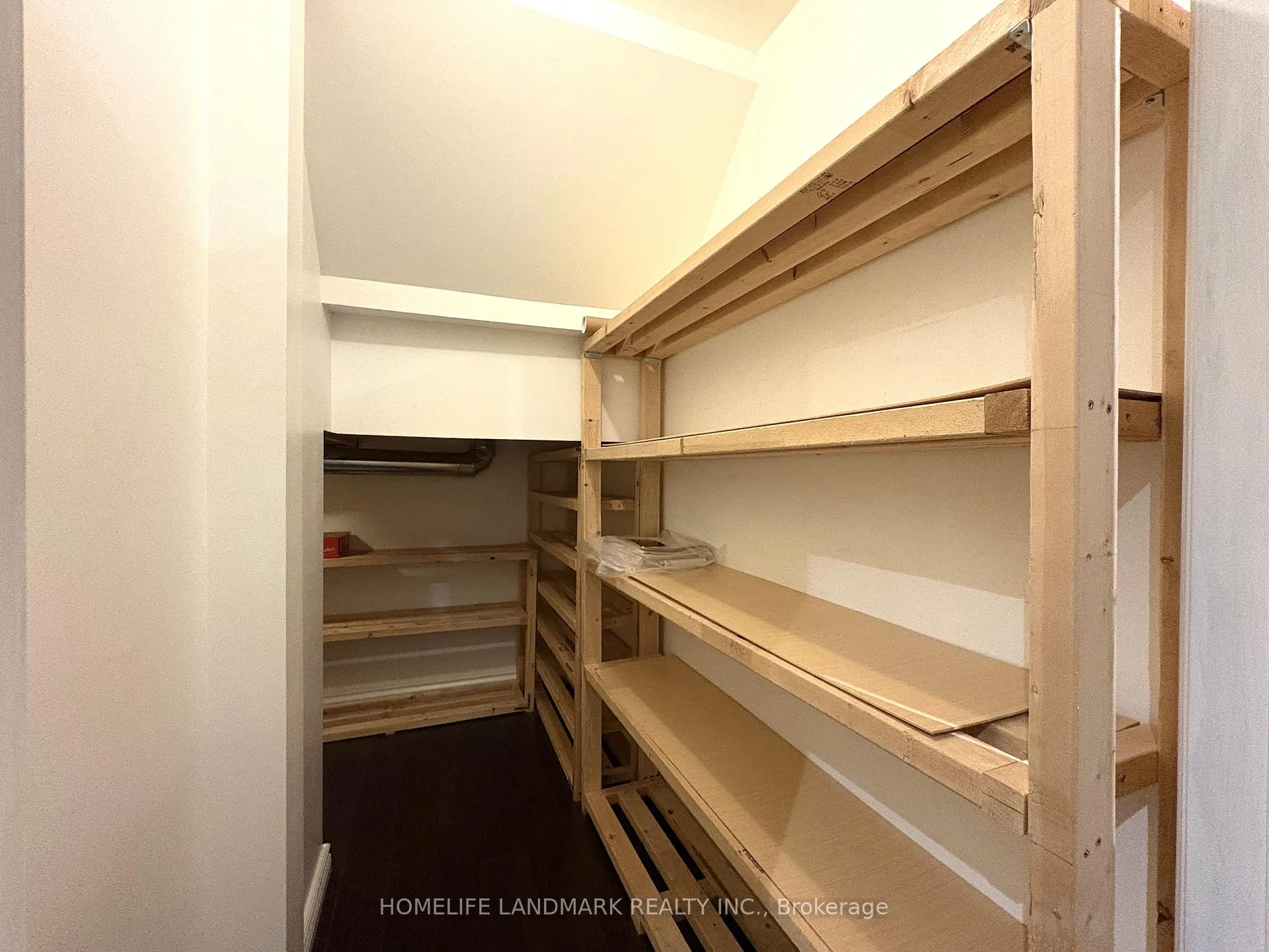 Photo 37 of 27 Devonwood Drive, Markham, Berczy — HOMEH