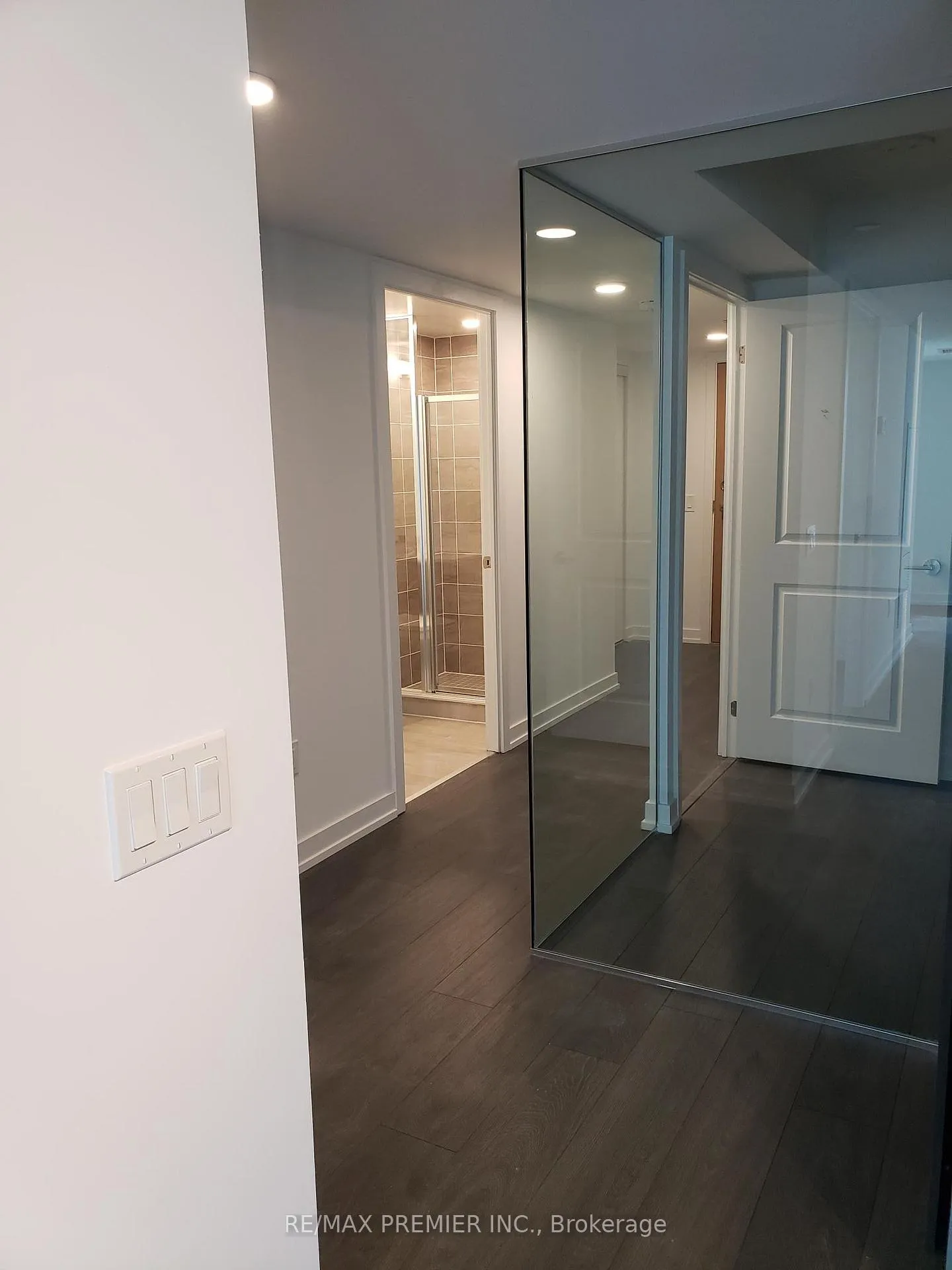 Photo 12 of Unit 1003, 1455 Celebration Drive, Pickering, Bay Ridges — HOMEH