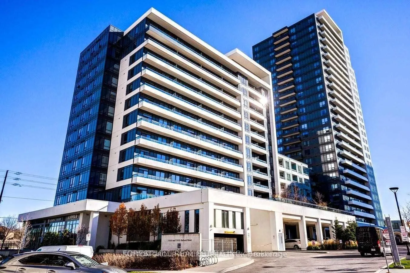 Front of Unit 327, 7900 Bathurst Street