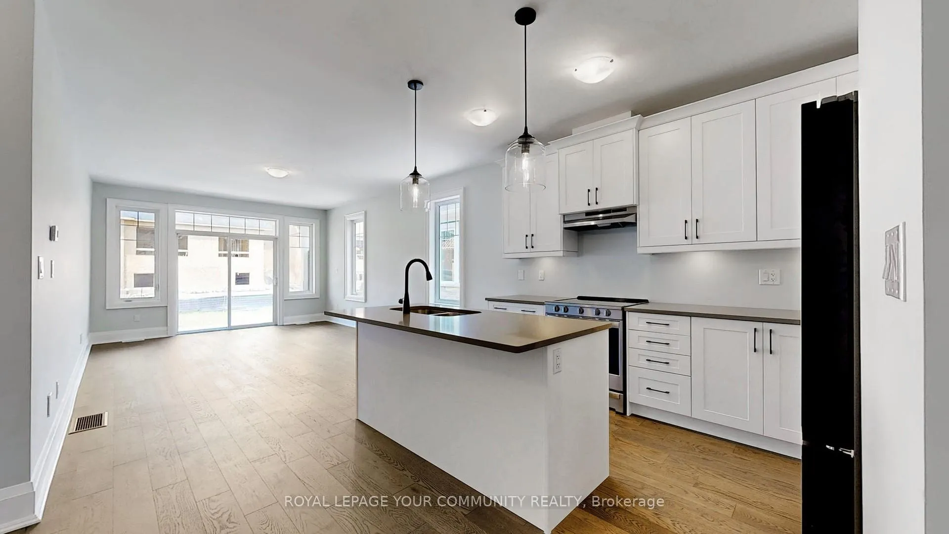 Photo 6 of 518 Bayport Boulevard, Midland — HOMEH