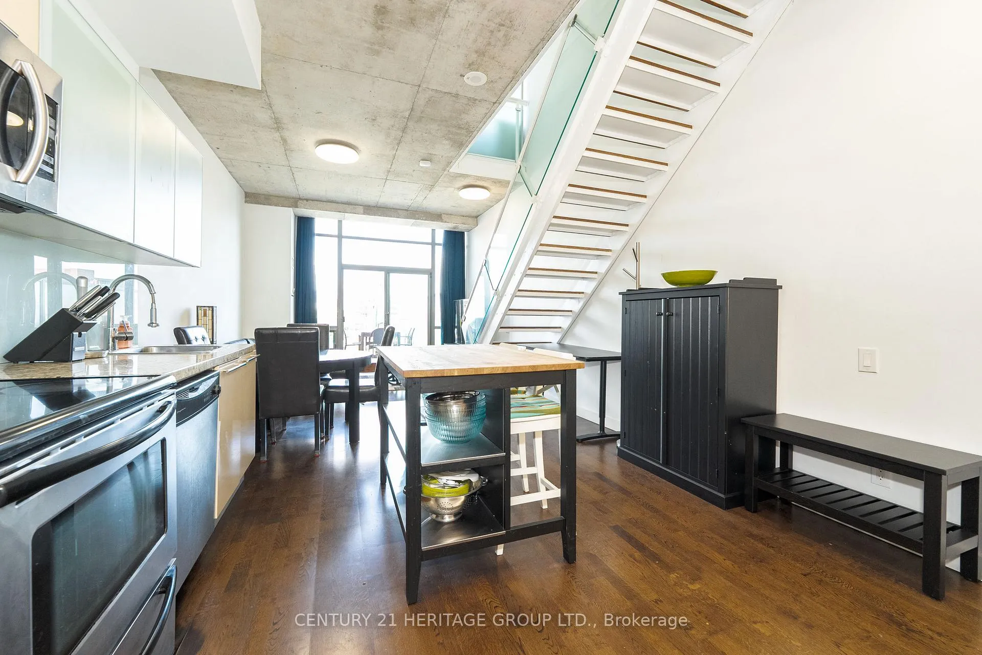 Photo 5 of Unit 607, 33 Mill Street, Toronto, Waterfront Communities — HOMEH