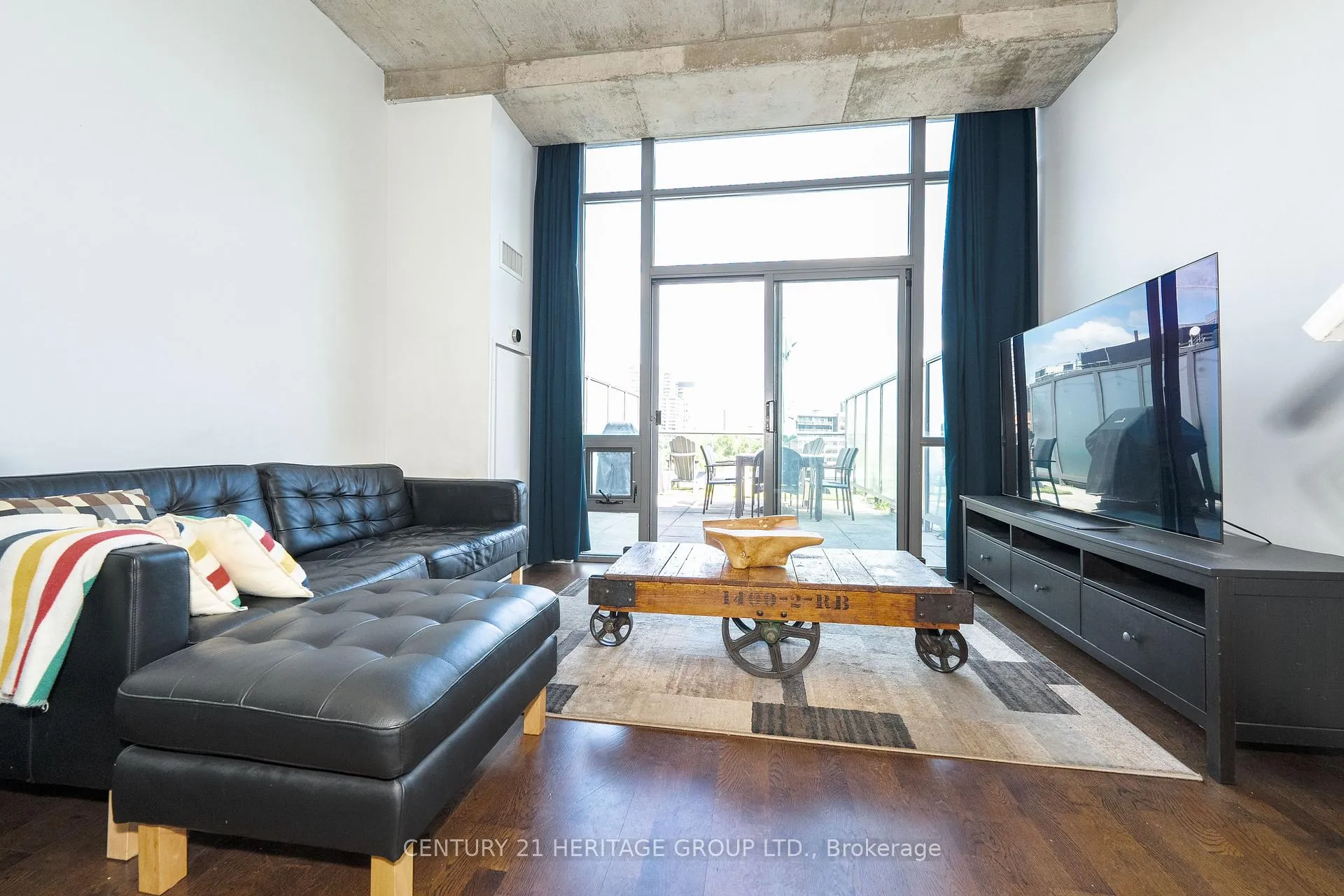Photo 8 of Unit 607, 33 Mill Street, Toronto, Waterfront Communities — HOMEH