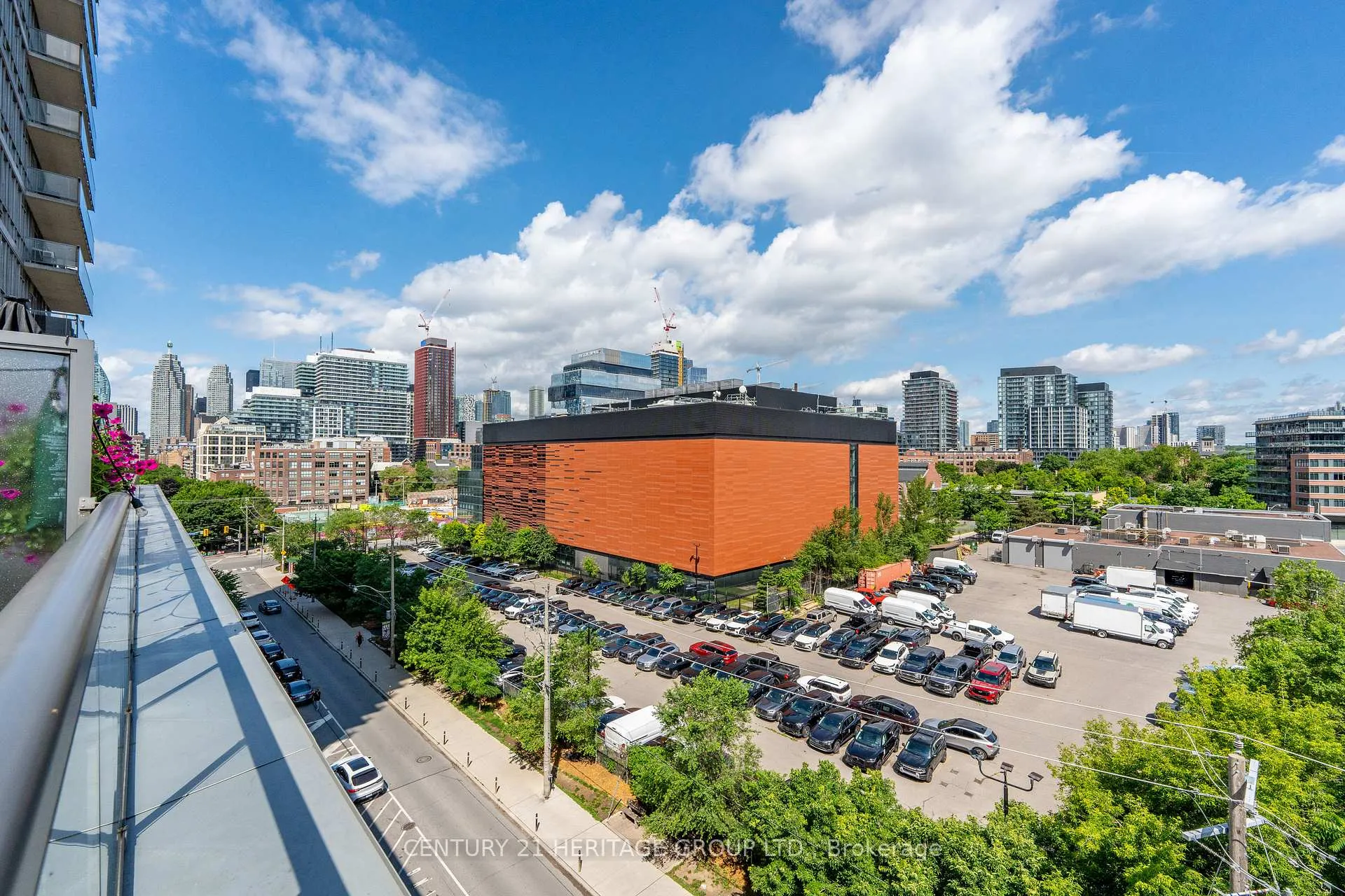 Photo 15 of Unit 607, 33 Mill Street, Toronto, Waterfront Communities — HOMEH