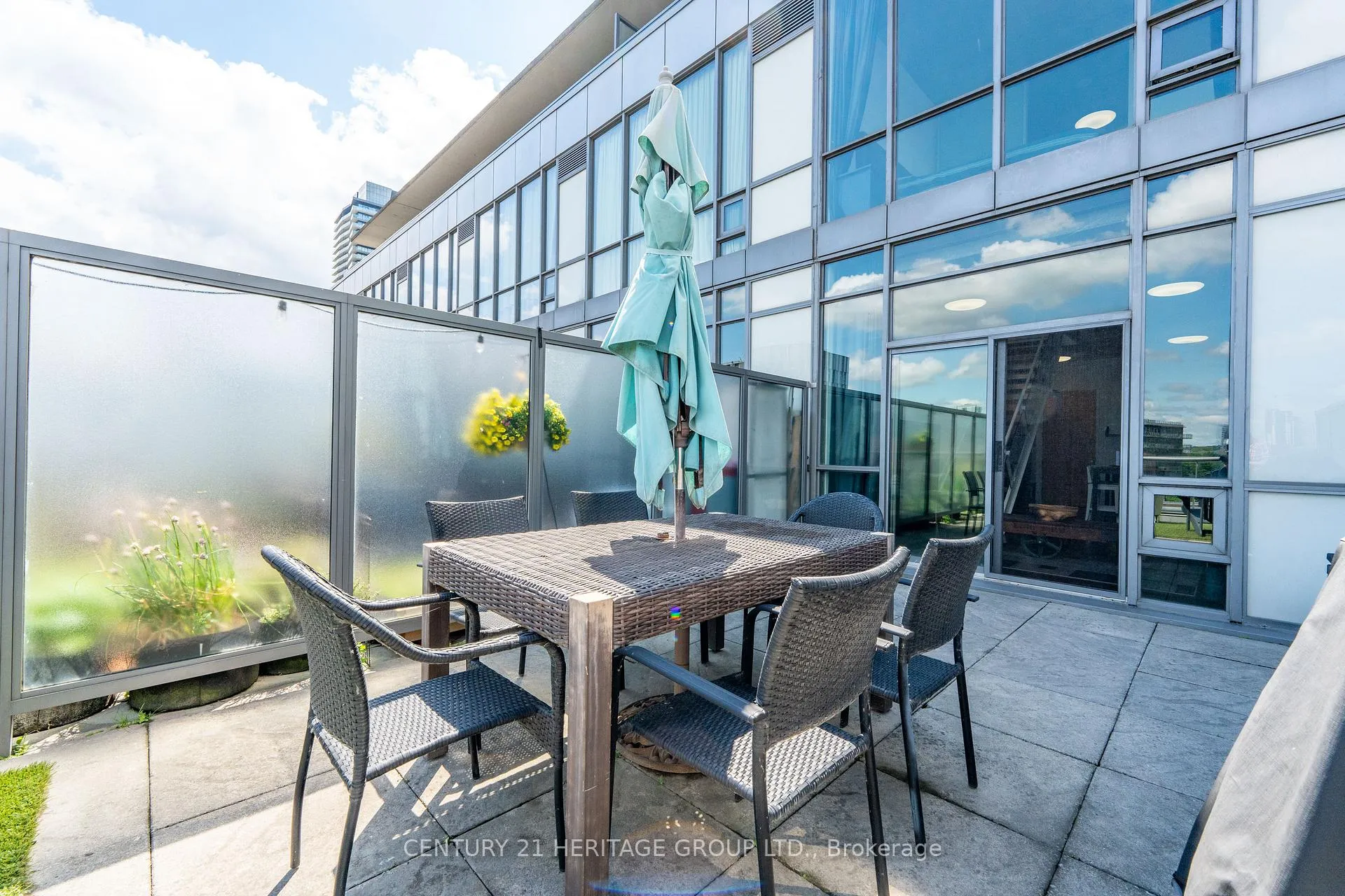 Photo 16 of Unit 607, 33 Mill Street, Toronto, Waterfront Communities — HOMEH